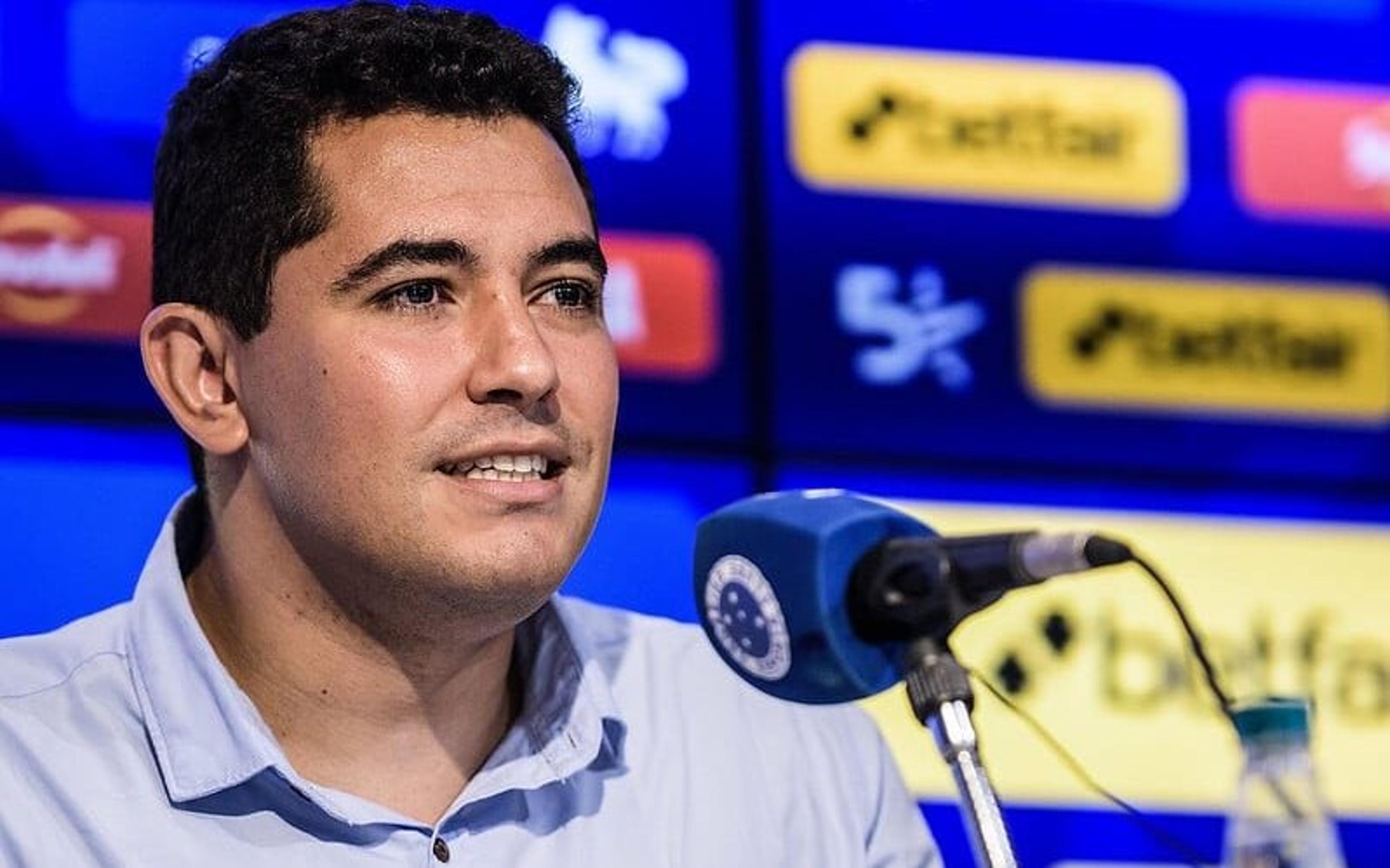 Ex-diretor do Cruzeiro admite erro durante a gestão de Ronaldo Fenômeno