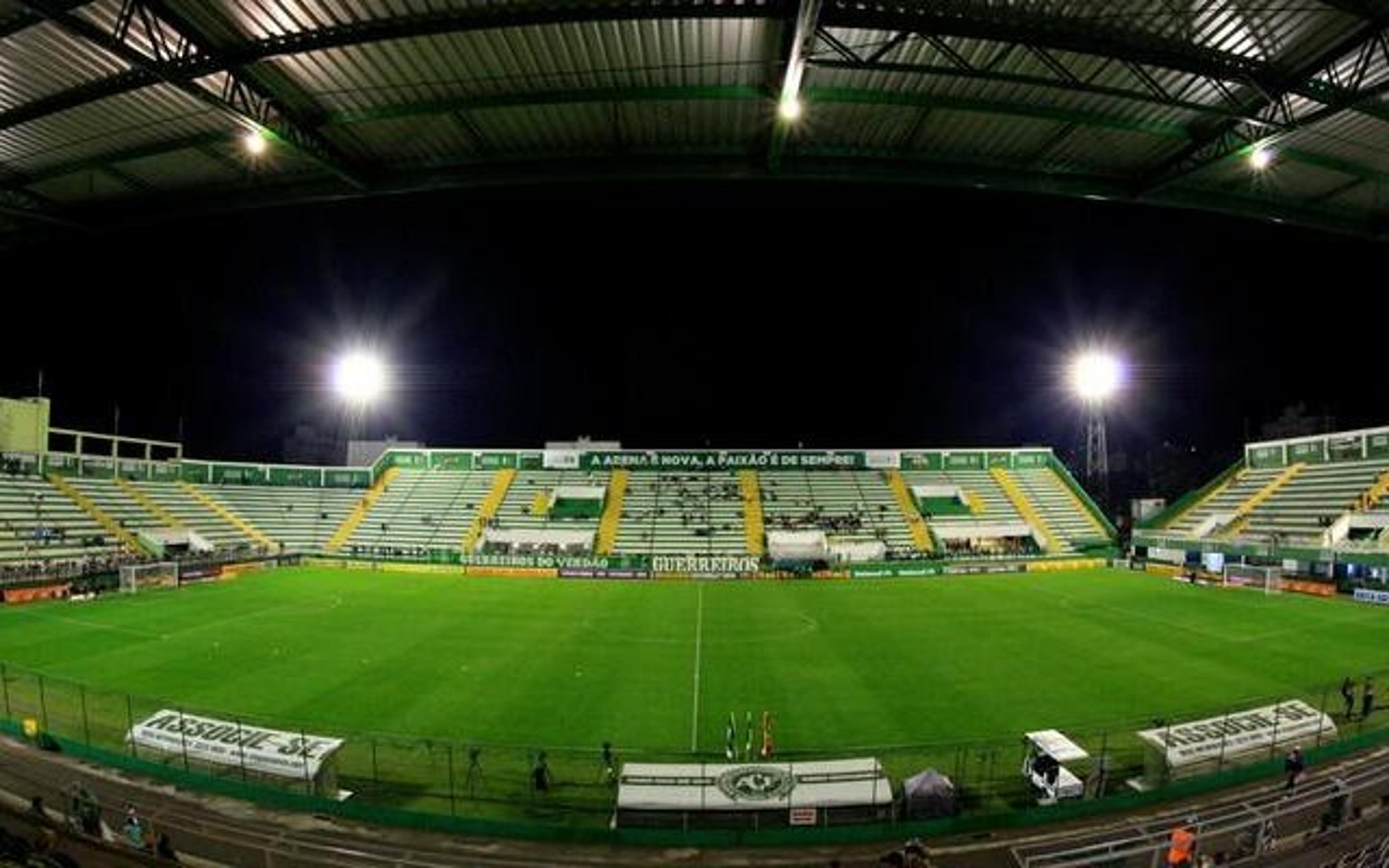 Grêmio x Vasco: partida válida pelo Brasileirão está confirmada na Arena Condá, em Chapecó