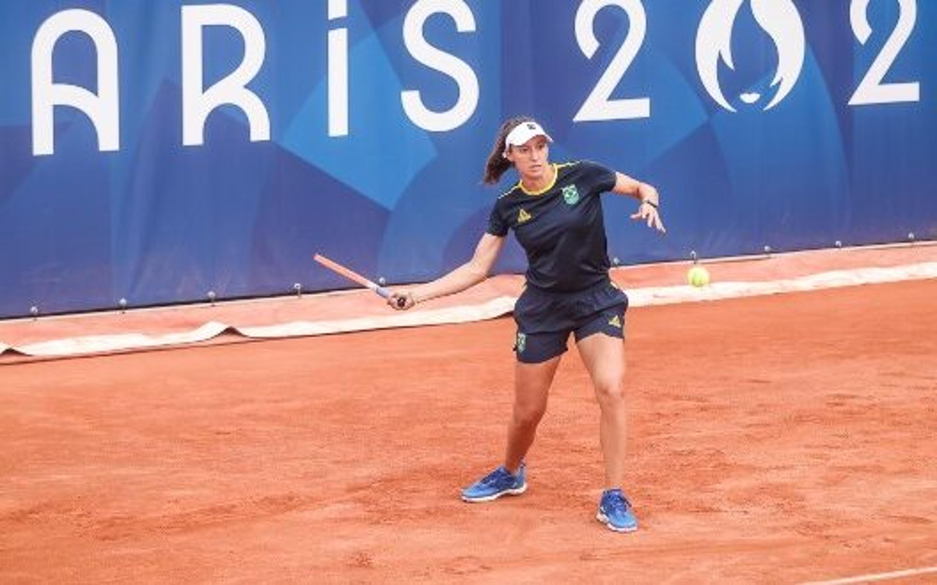 Luisa Stefani comenta estreia com Bia Haddad em Paris: ‘Não tem jogo fácil’