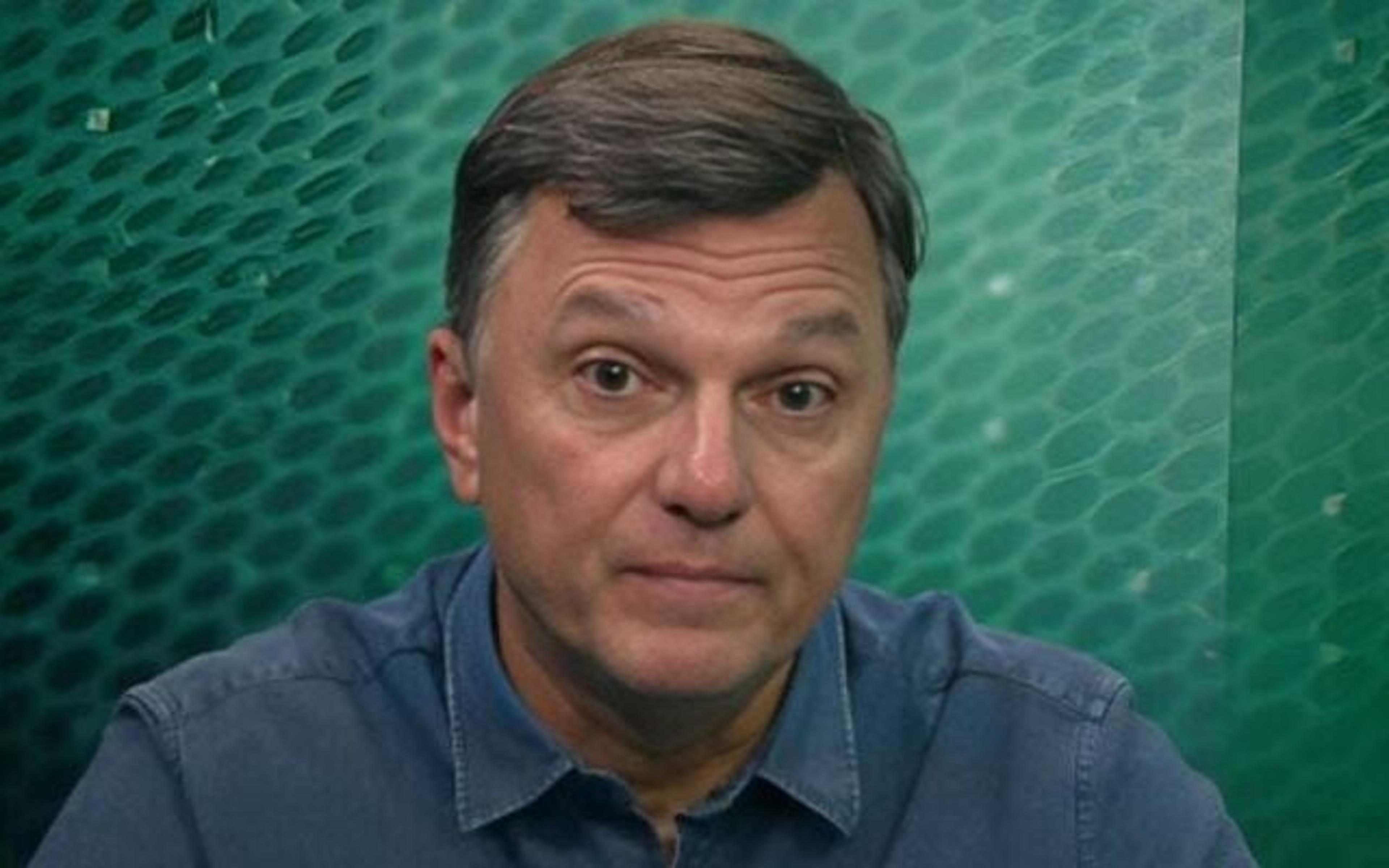 Mauro Cezar cita Flamengo e alivia derrota do Palmeiras para o Vitória