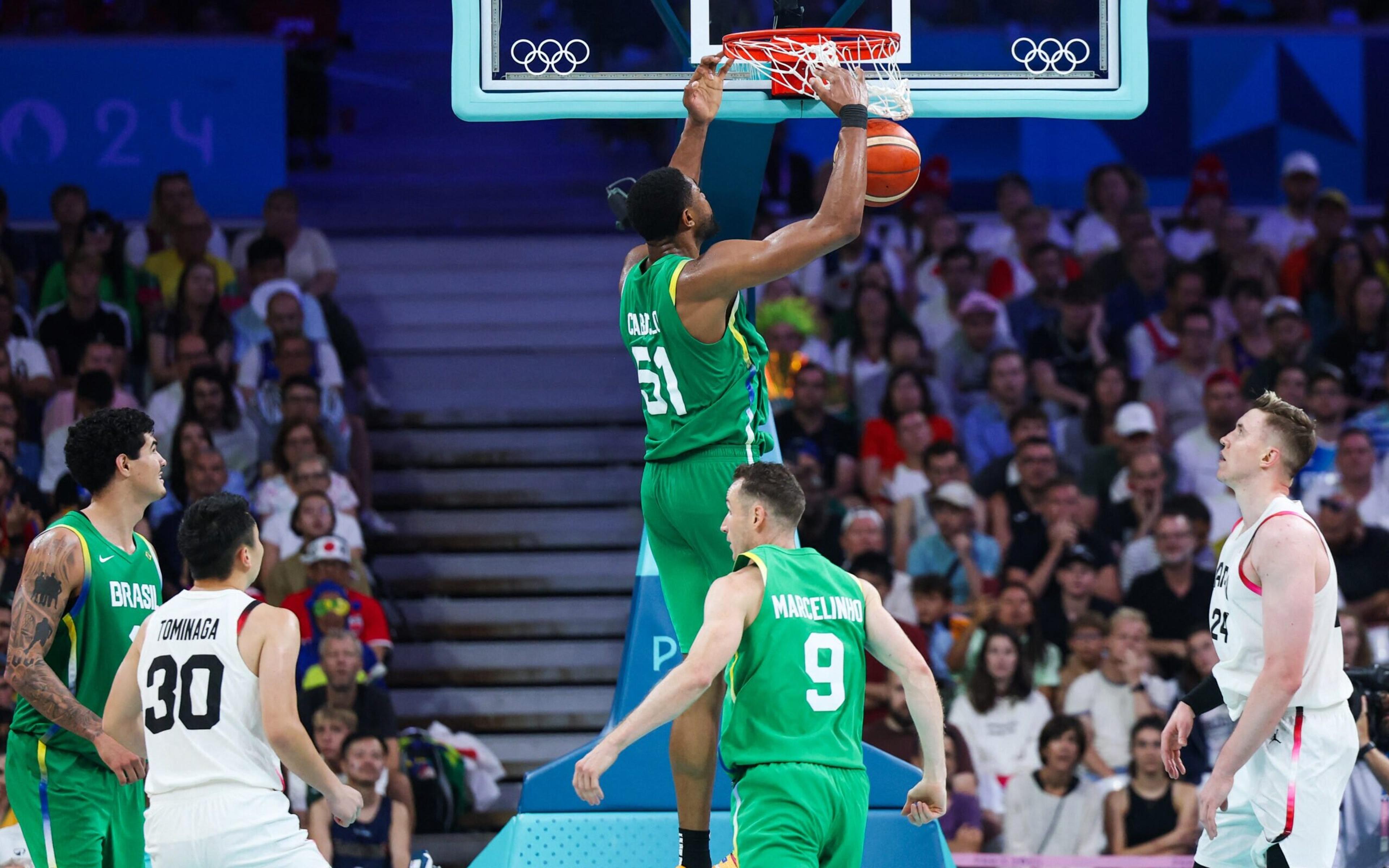 Olimpíadas: Brasil atropela Japão e encaminha vaga no mata-mata do basquete