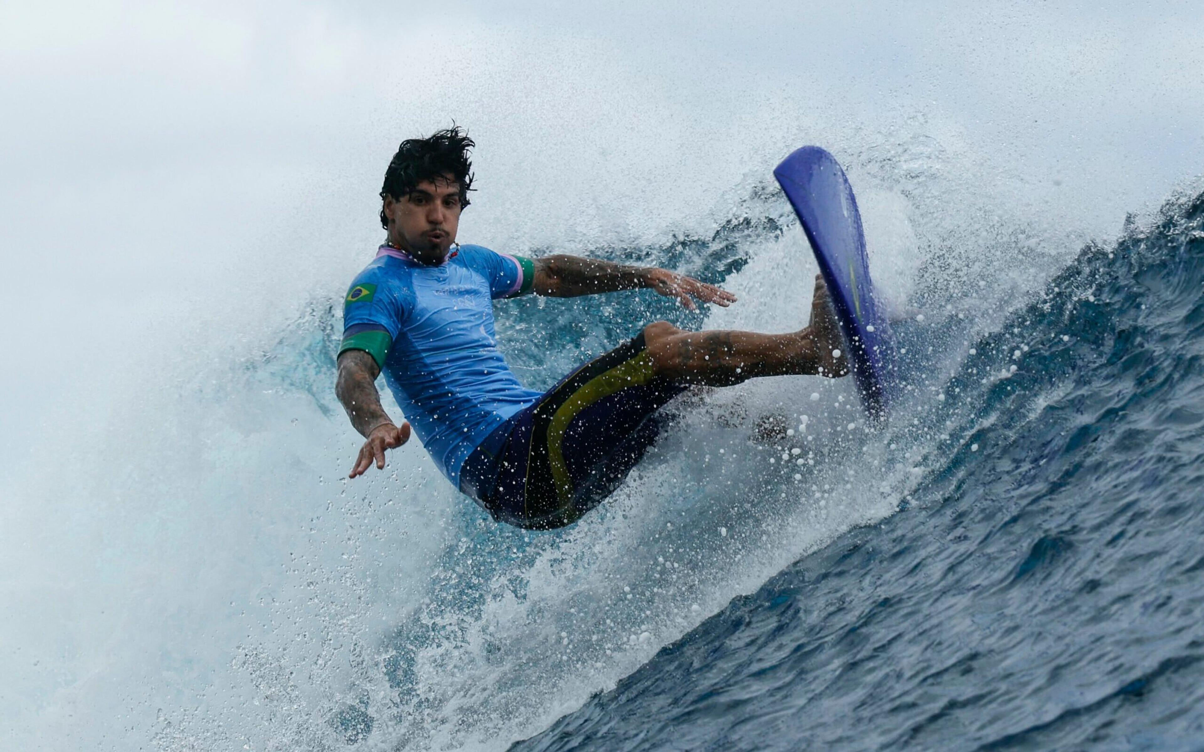 Gabriel Medina consegue virada espetacular e conquista a medalha de bronze nas Olimpíadas