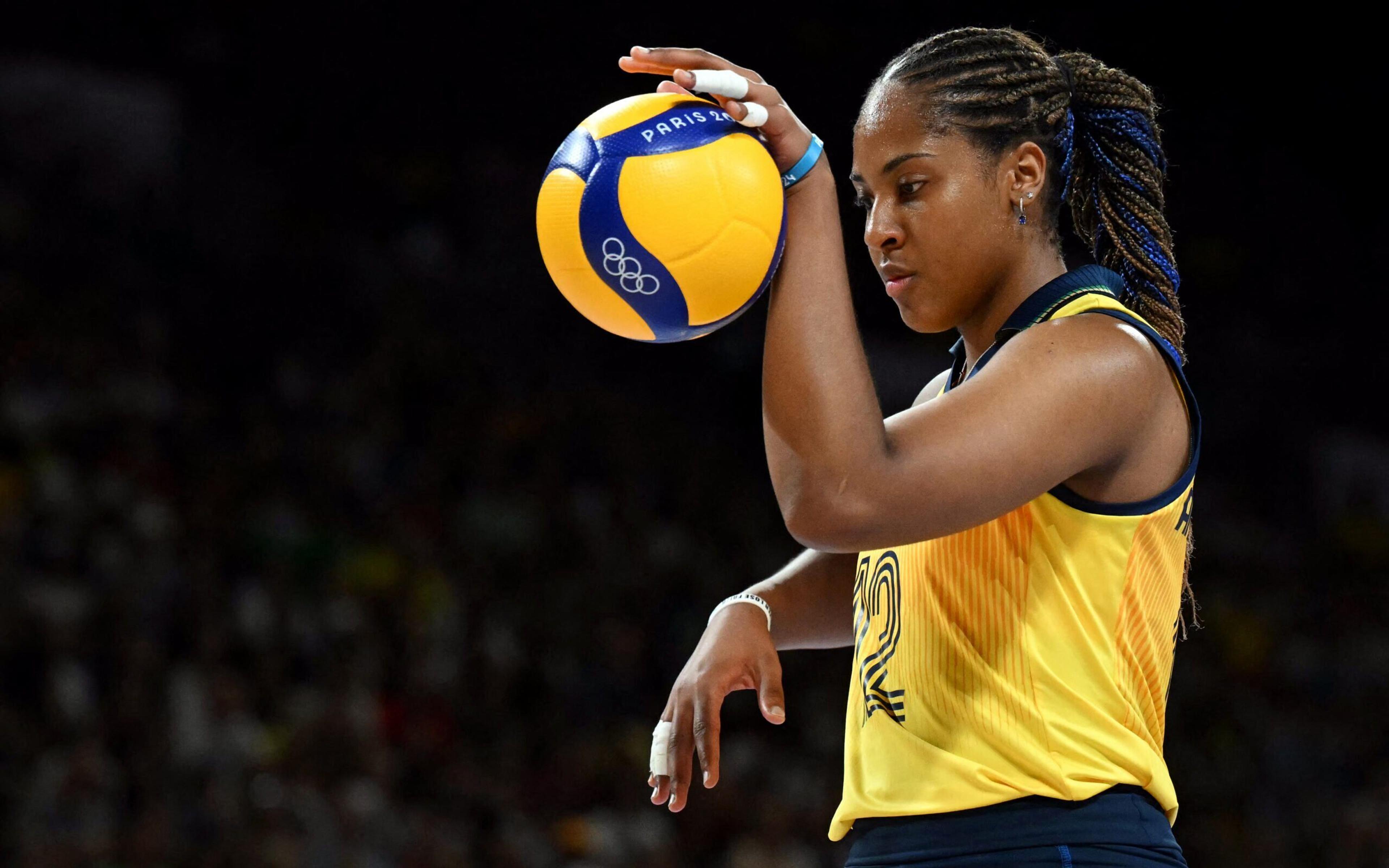 Quem é Ana Cristina, destaque do Brasil no vôlei feminino das Olimpíadas?