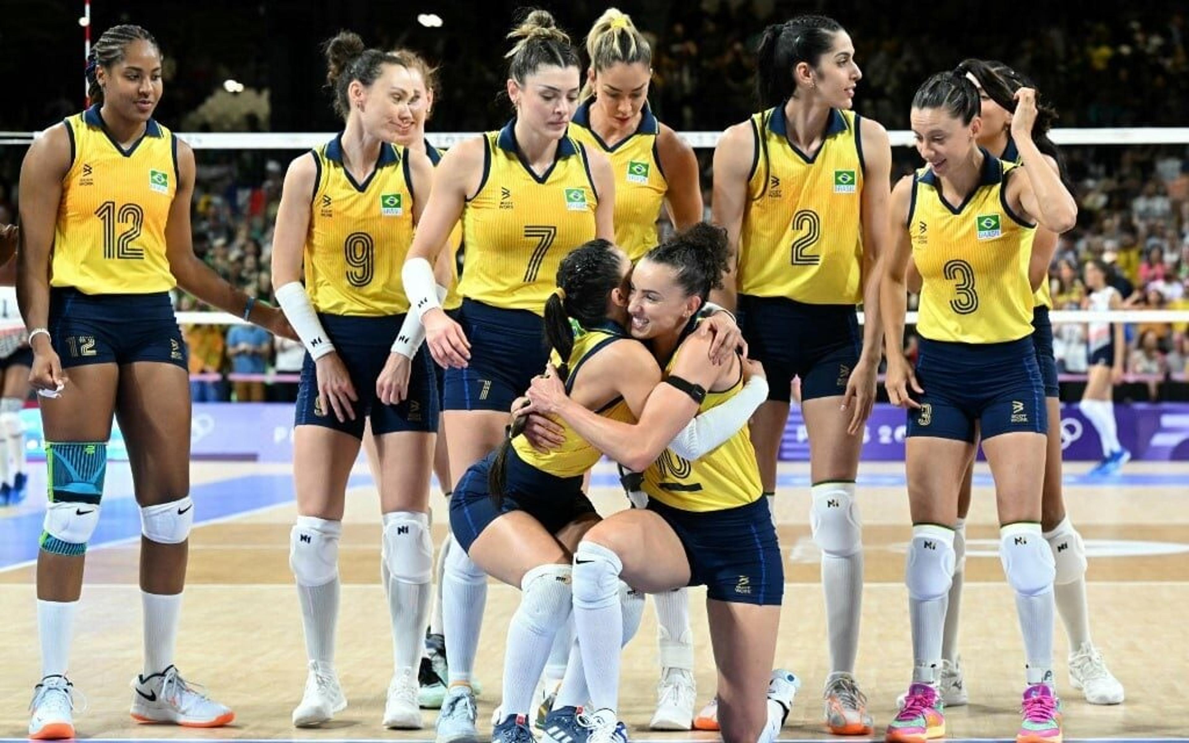 Rosamaria e Gabi analisam vitória do Brasil no vôlei feminino nas Olimpíadas