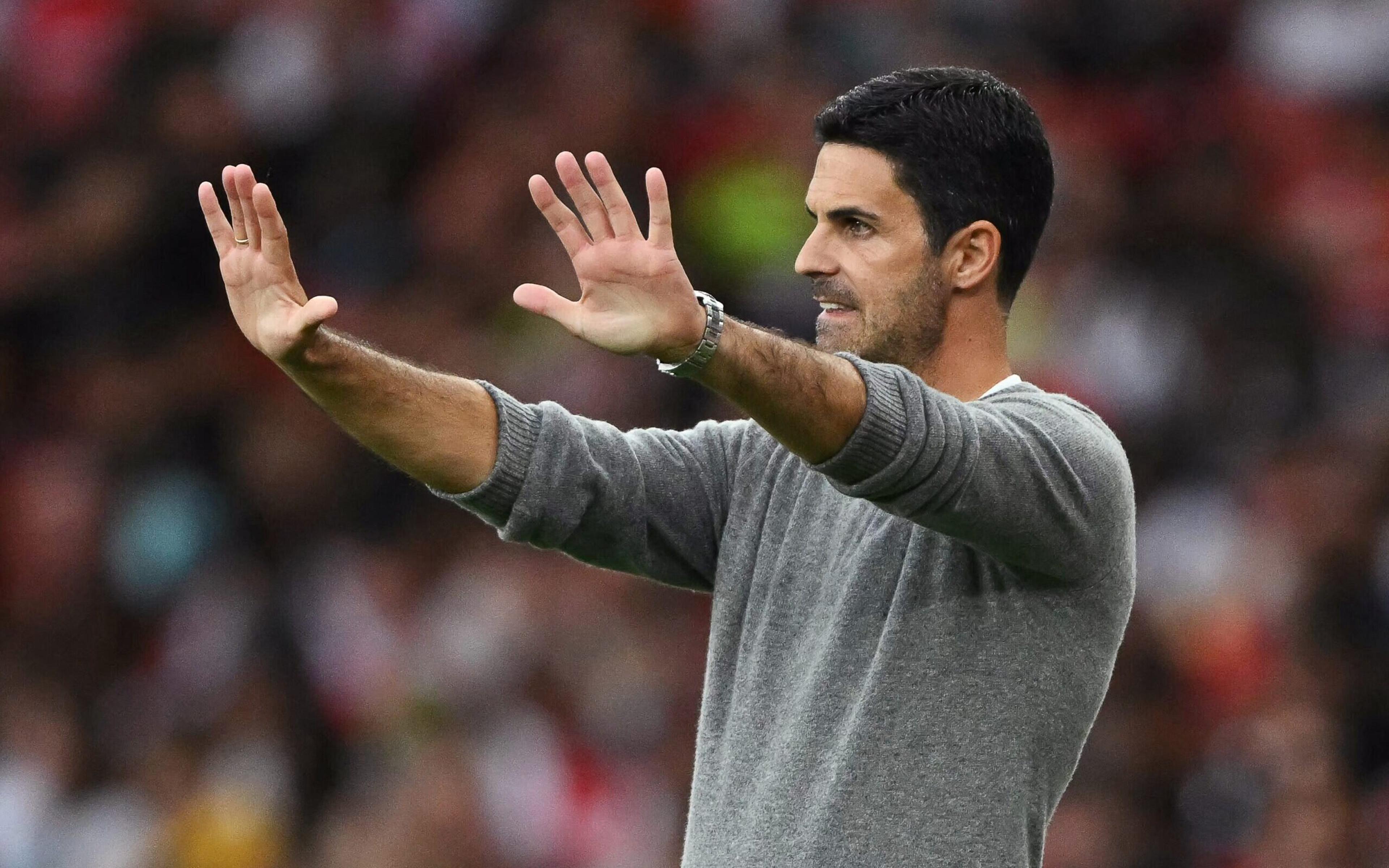 Arteta contrata batedores de carteira para furtar atletas do Arsenal; entenda