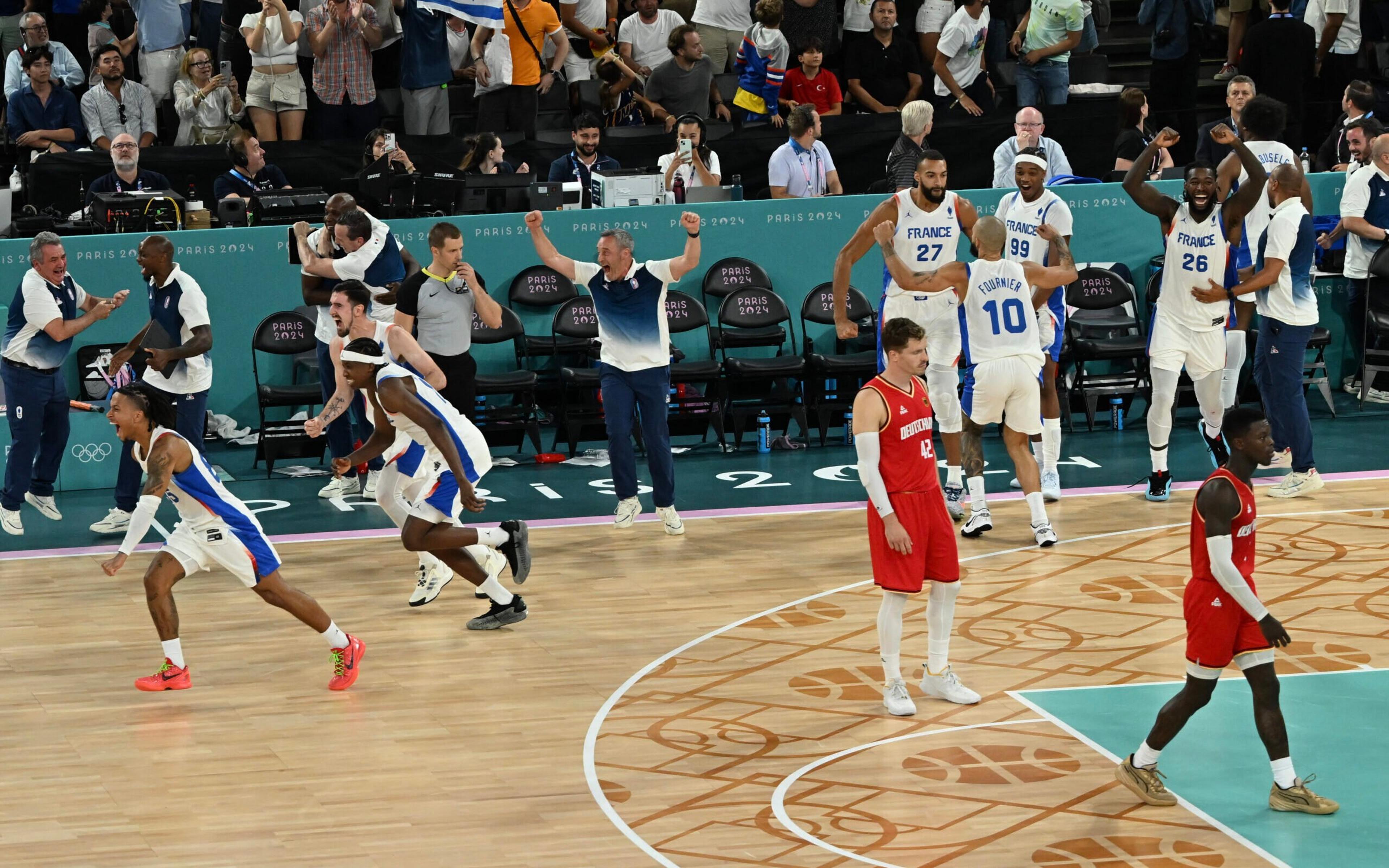 França surpreende, vence Alemanha e está na final do basquete masculino das Olimpíadas