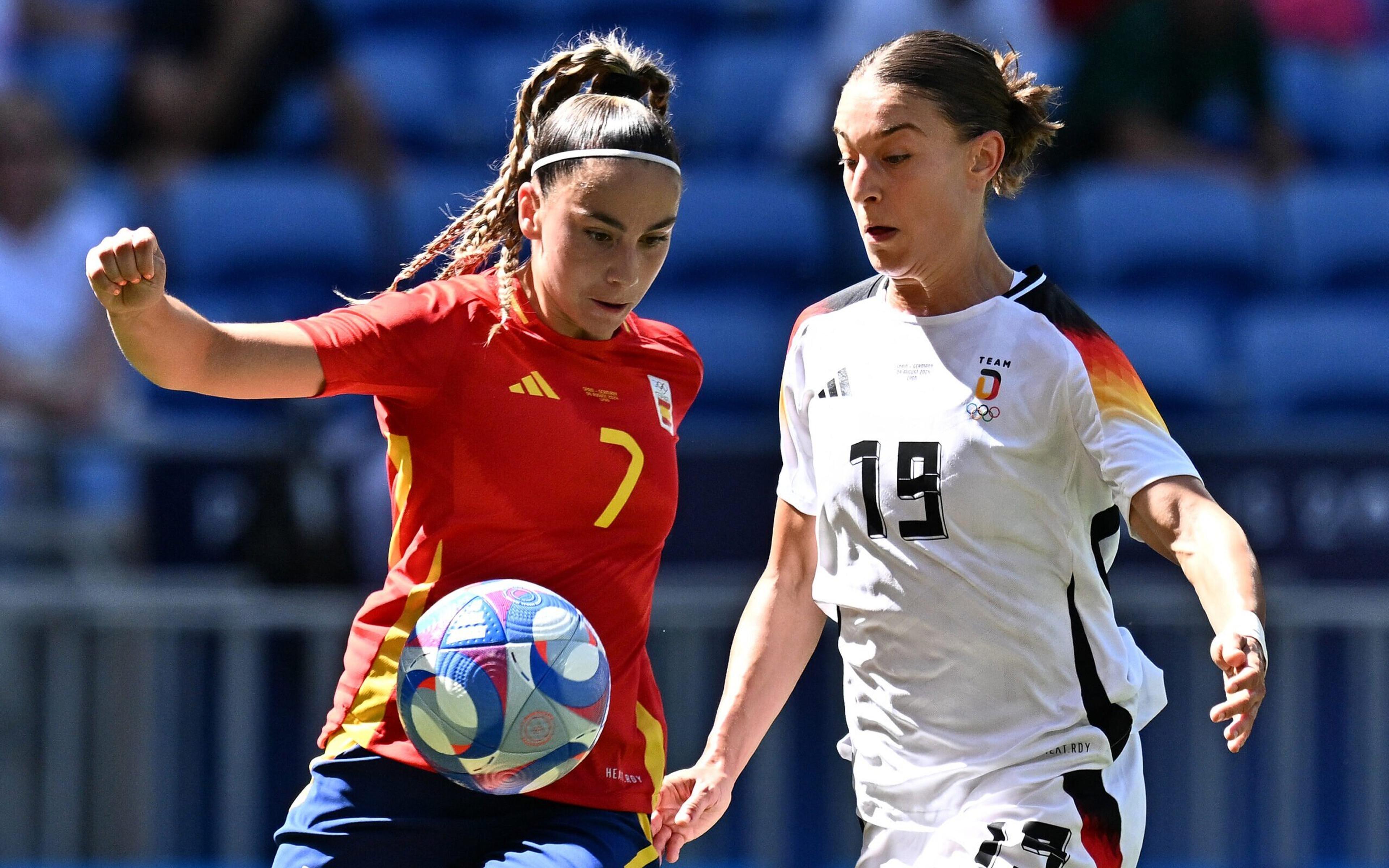 Olimpíadas: Espanha fica fora do pódio no futebol feminino e brasileiros comemoram: ‘Mais um ouro pro Brasil’