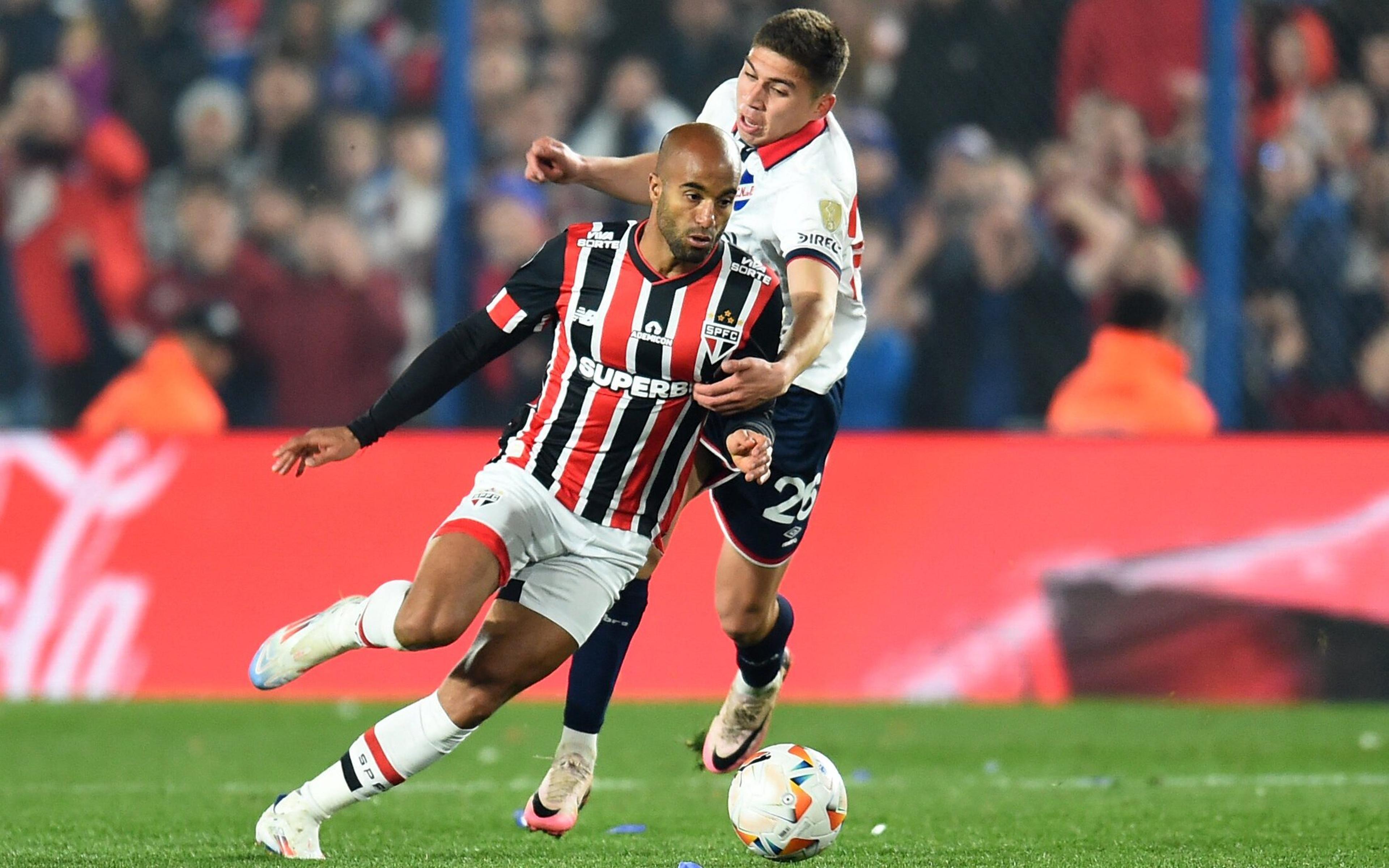 Pela Libertadores, São Paulo arranca empate contra o Nacional-URU e leva decisão para o Morumbis