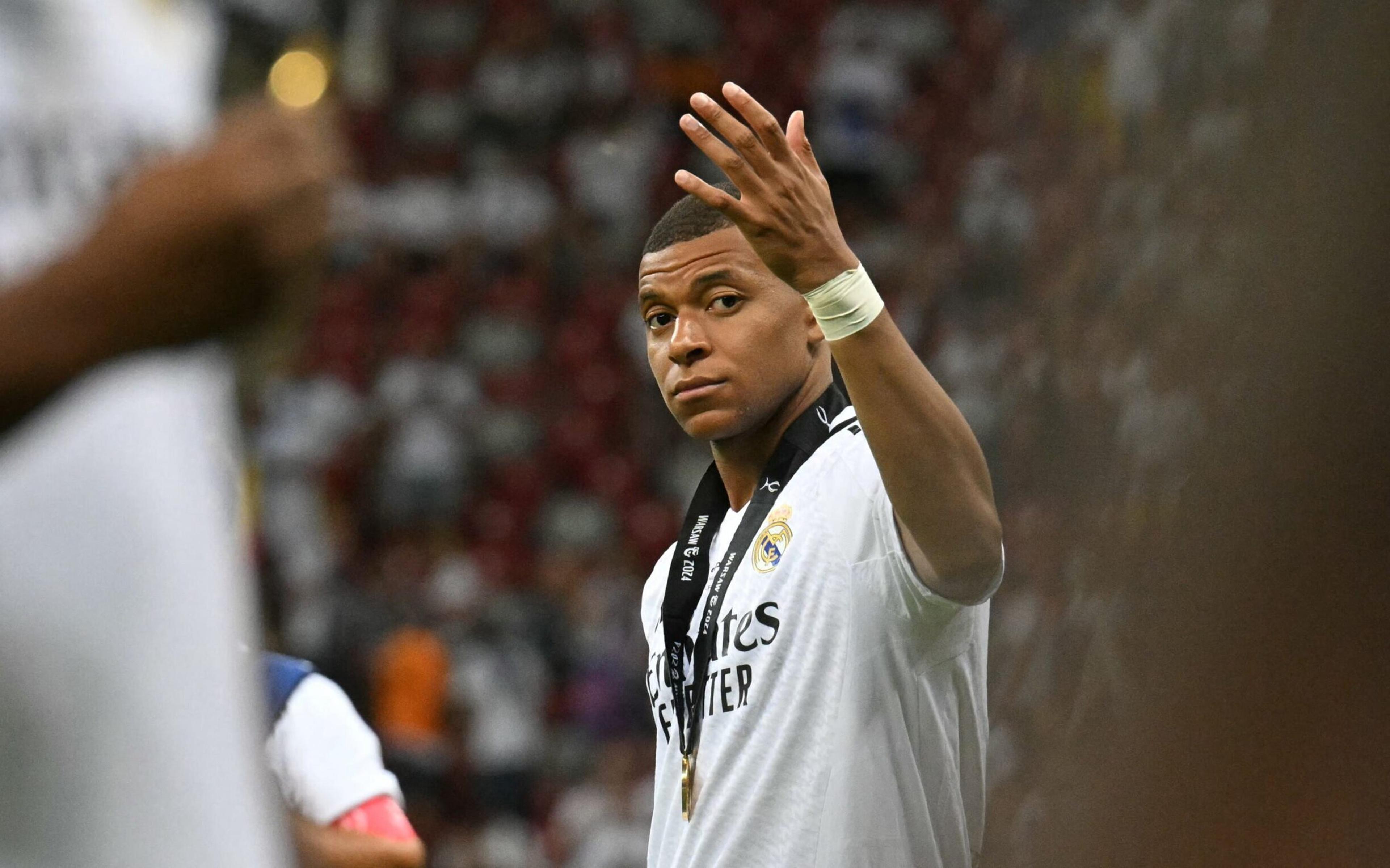 Mbappé quebra silêncio sobre parceria com Vini Jr no Real Madrid