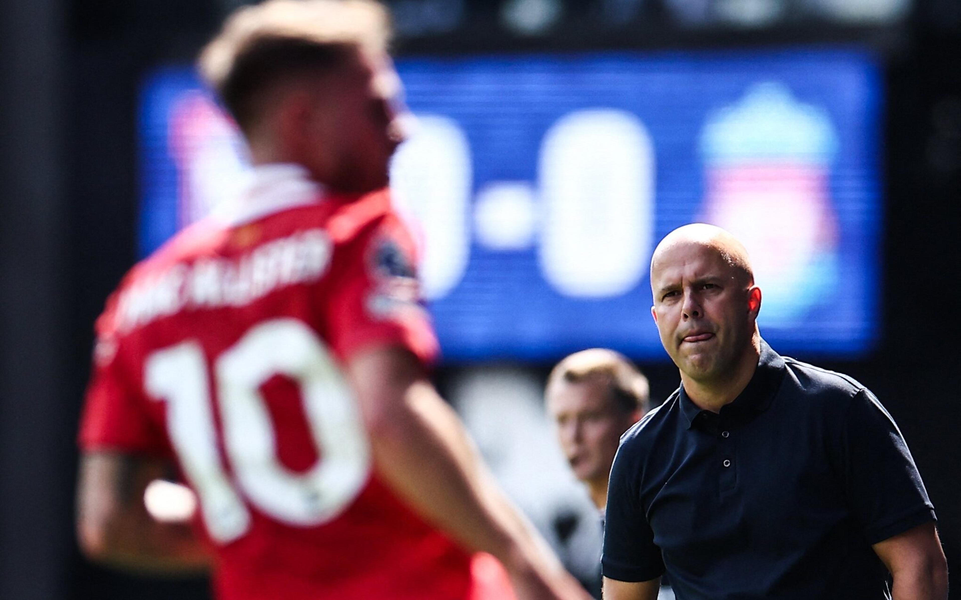 Liverpool x Brentford: onde assistir ao vivo, horário e escalações do jogo pela Premier League