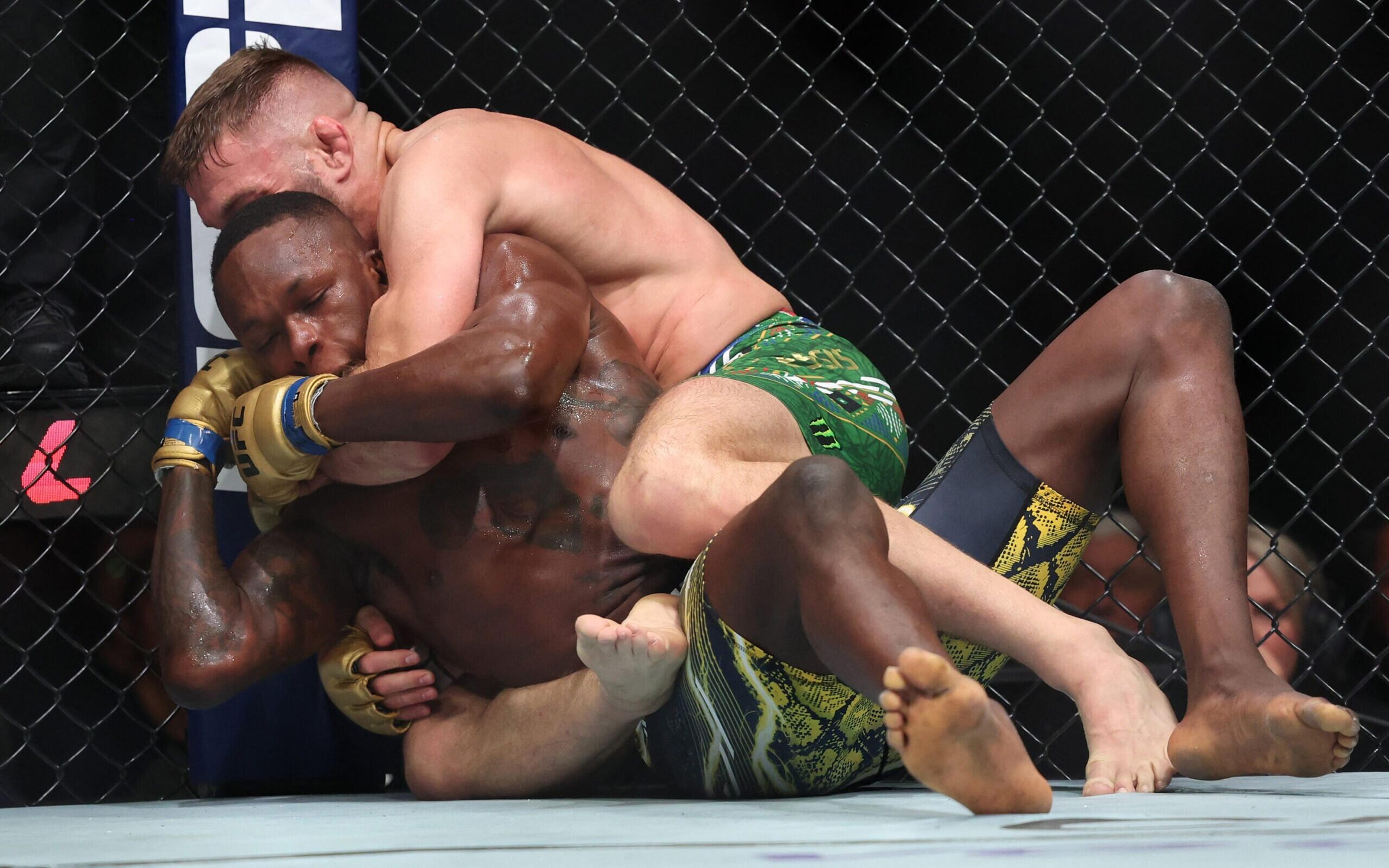 Du Plessis mantém o cinturão no UFC! Veja quem são todos os atuais campeões