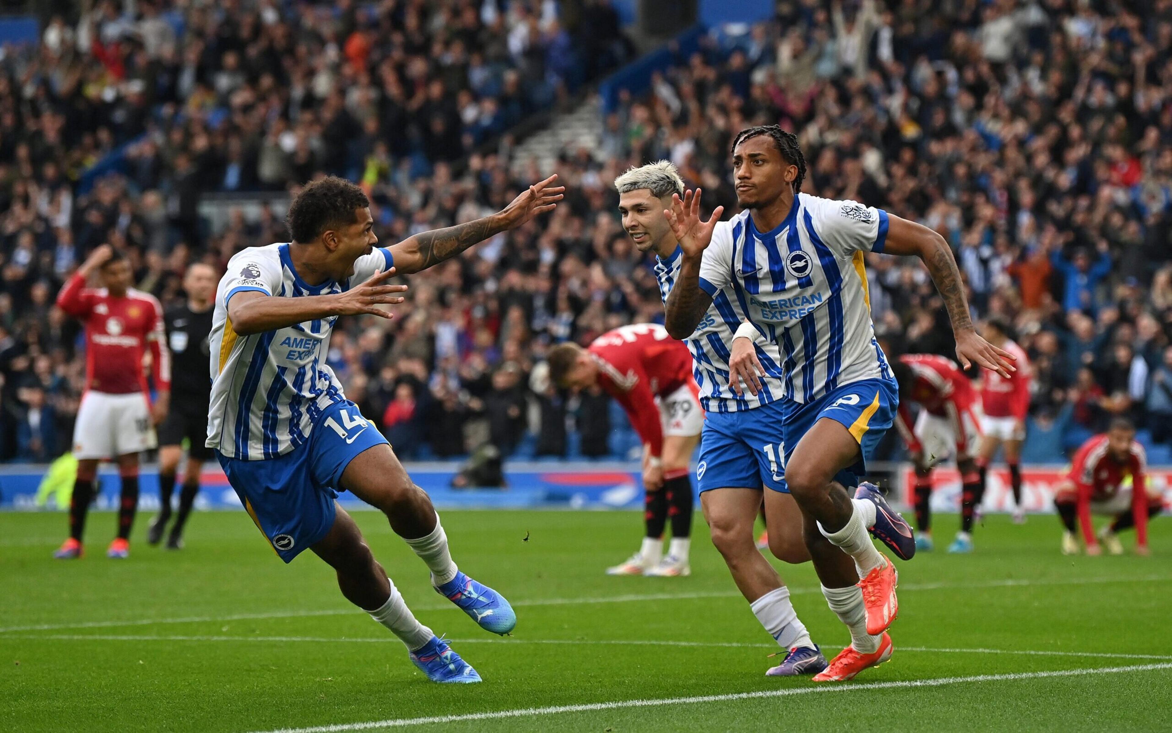 Brasileiro decide, e Brighton vence Manchester United pela Premier League