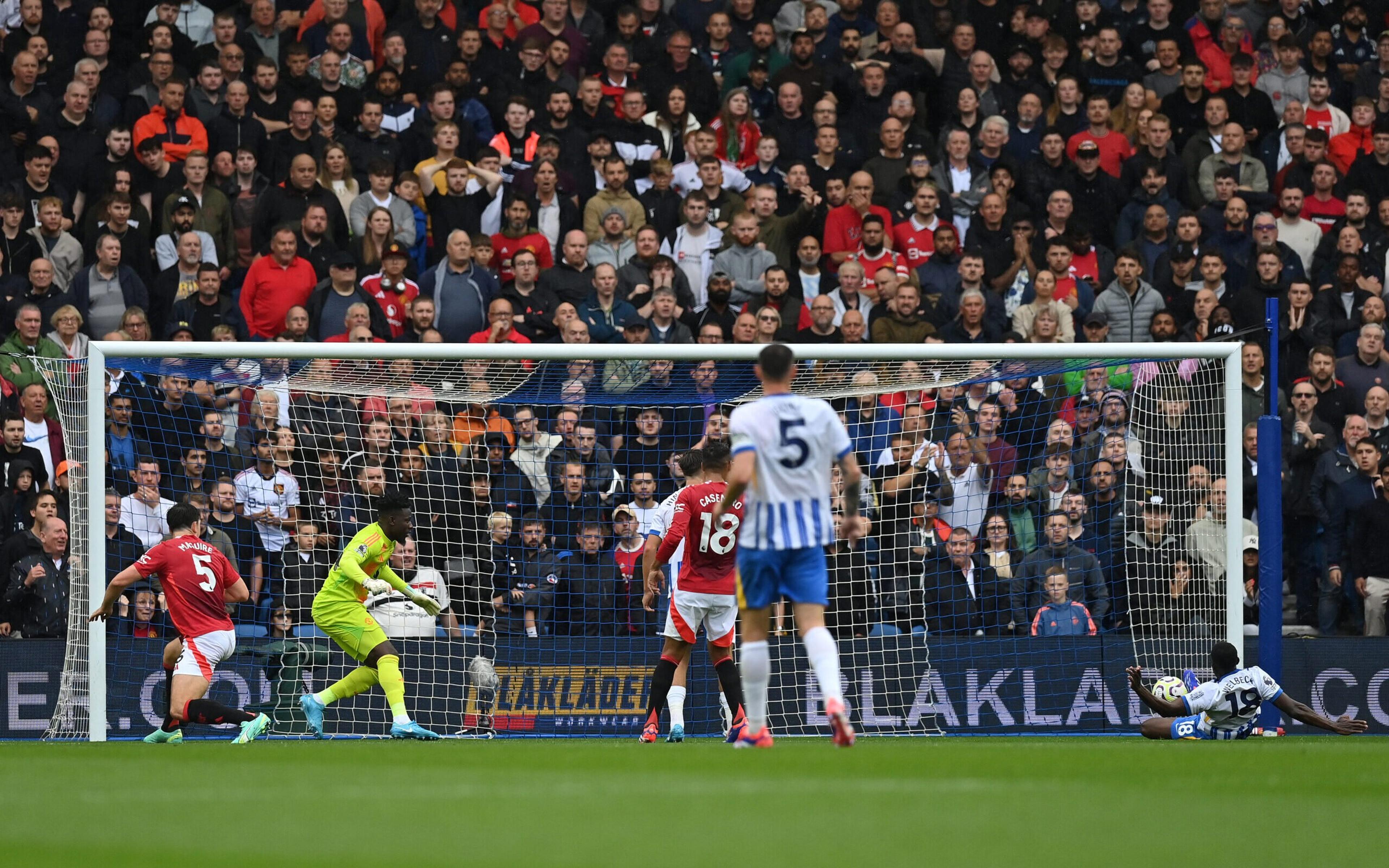 Torcedores detonam Maguire após gol sofrido pelo Manchester United: ‘Ele voltou’