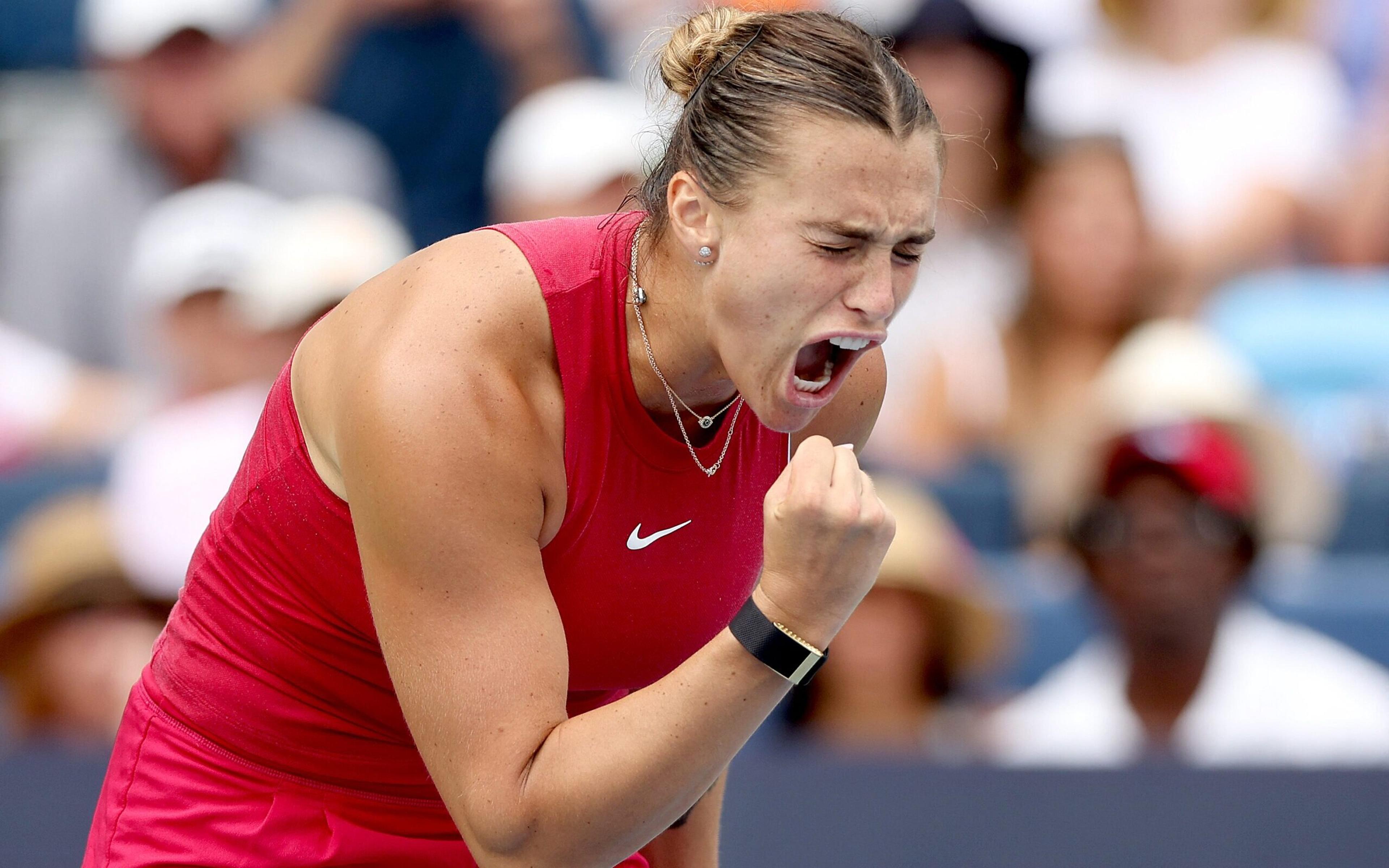 Sabalenka derruba Swiatek após dez match-points e decidirá título em Cincinnati