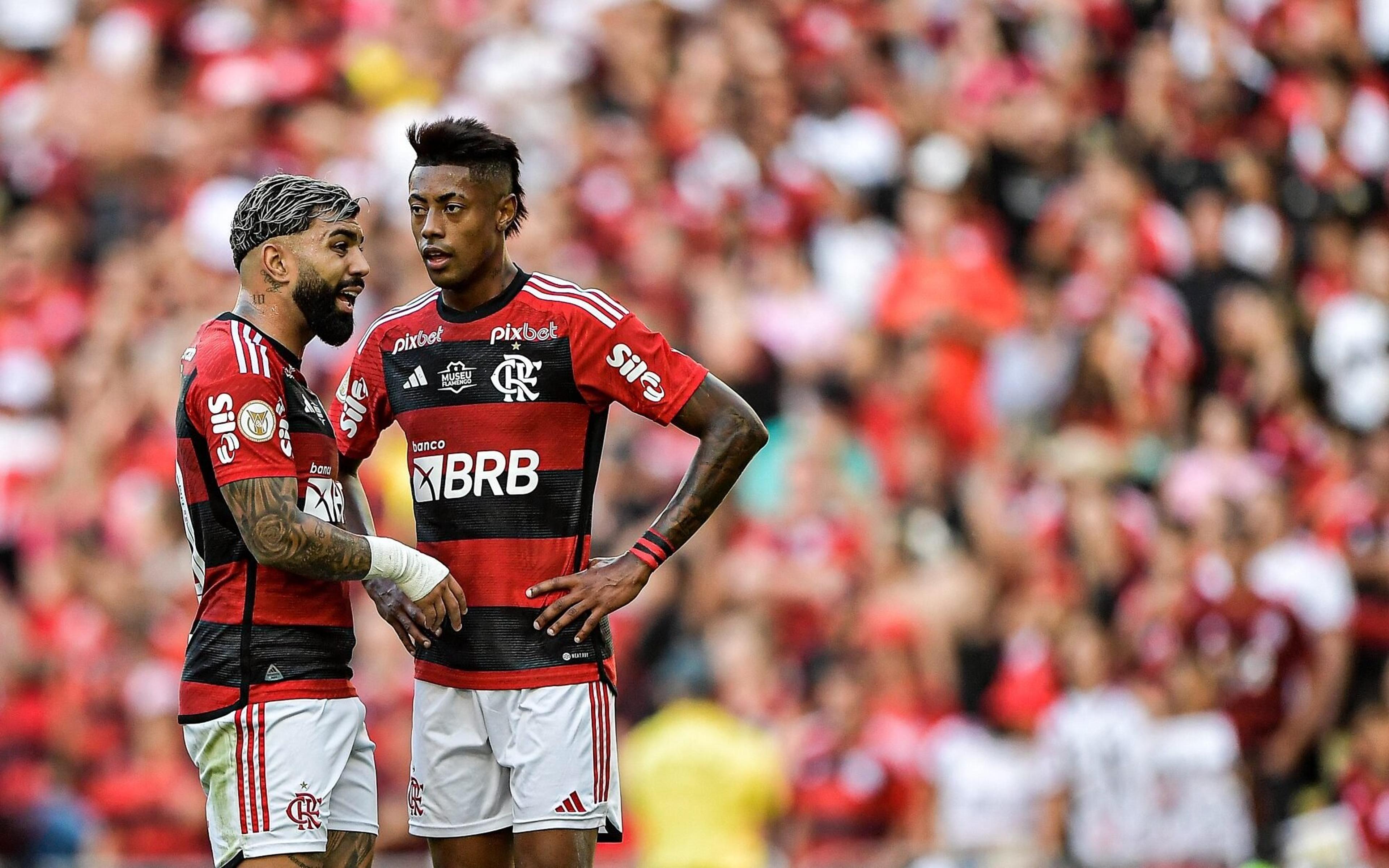 Gabigol e Bruno Henrique iniciam jogo juntos pela terceira vez no Flamengo em 2024; relembre