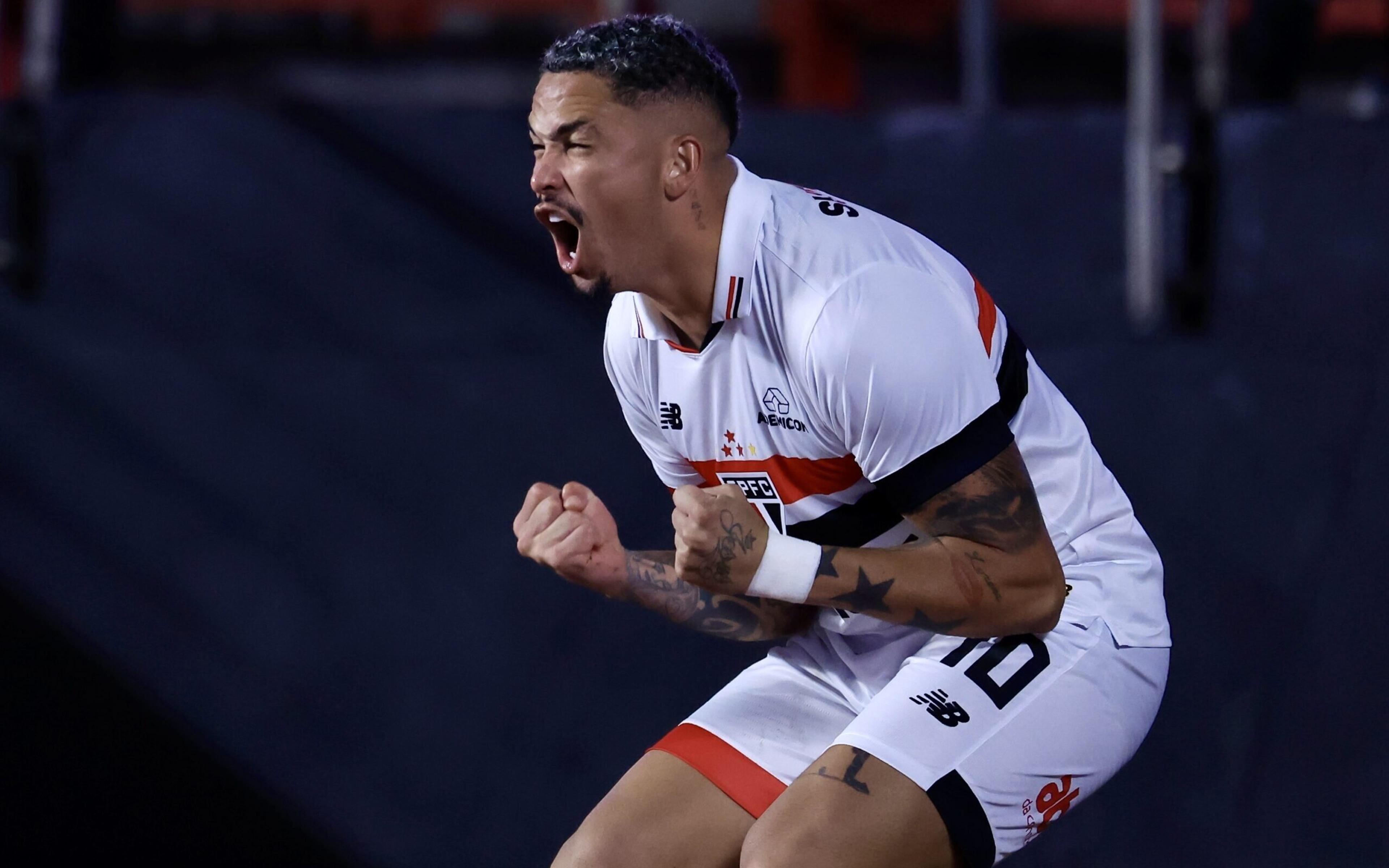 Desfalque do São Paulo contra o Flamengo, Luciano tem média alta de cartões no ano; veja números