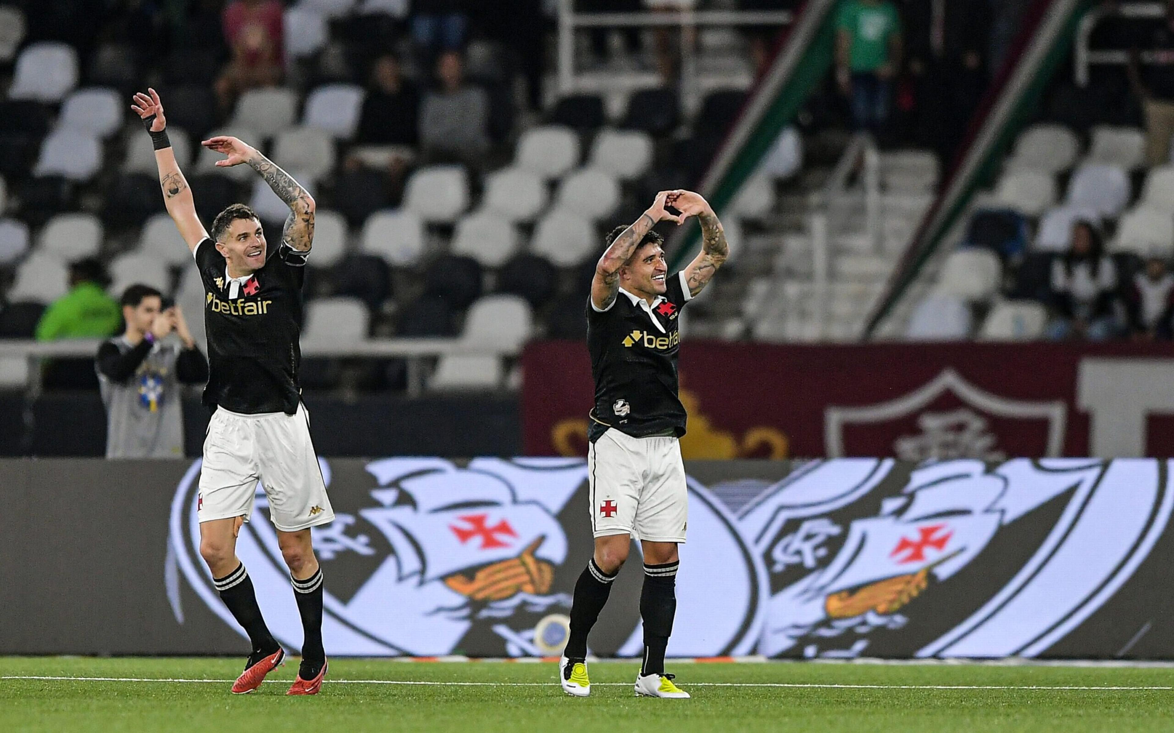 Victor Luís comemora primeiro gol pelo Vasco e revela pedido emocionante da filha