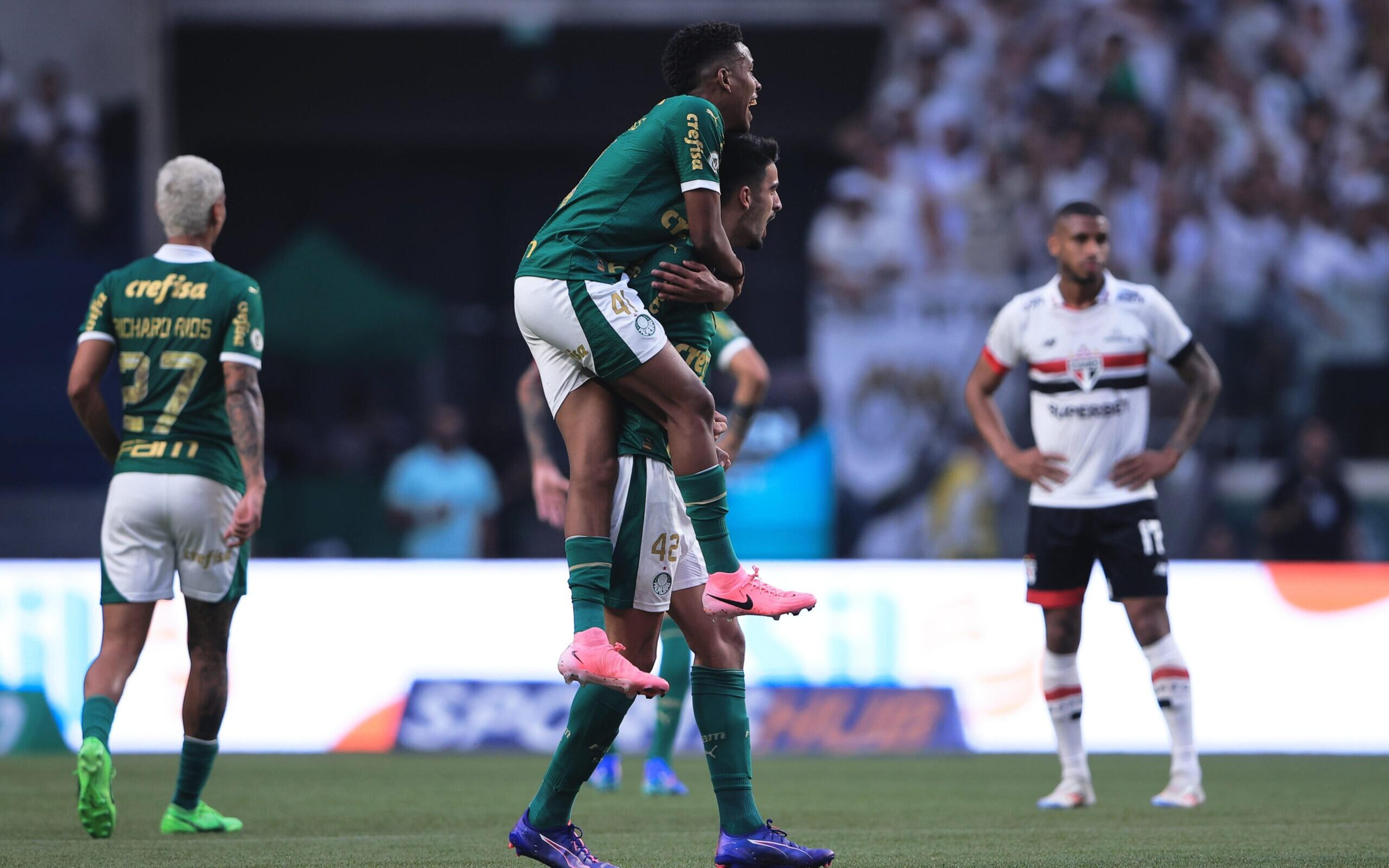 Flaco López marca no último lance, Palmeiras vence o São Paulo e segue no G4 do Brasileirão