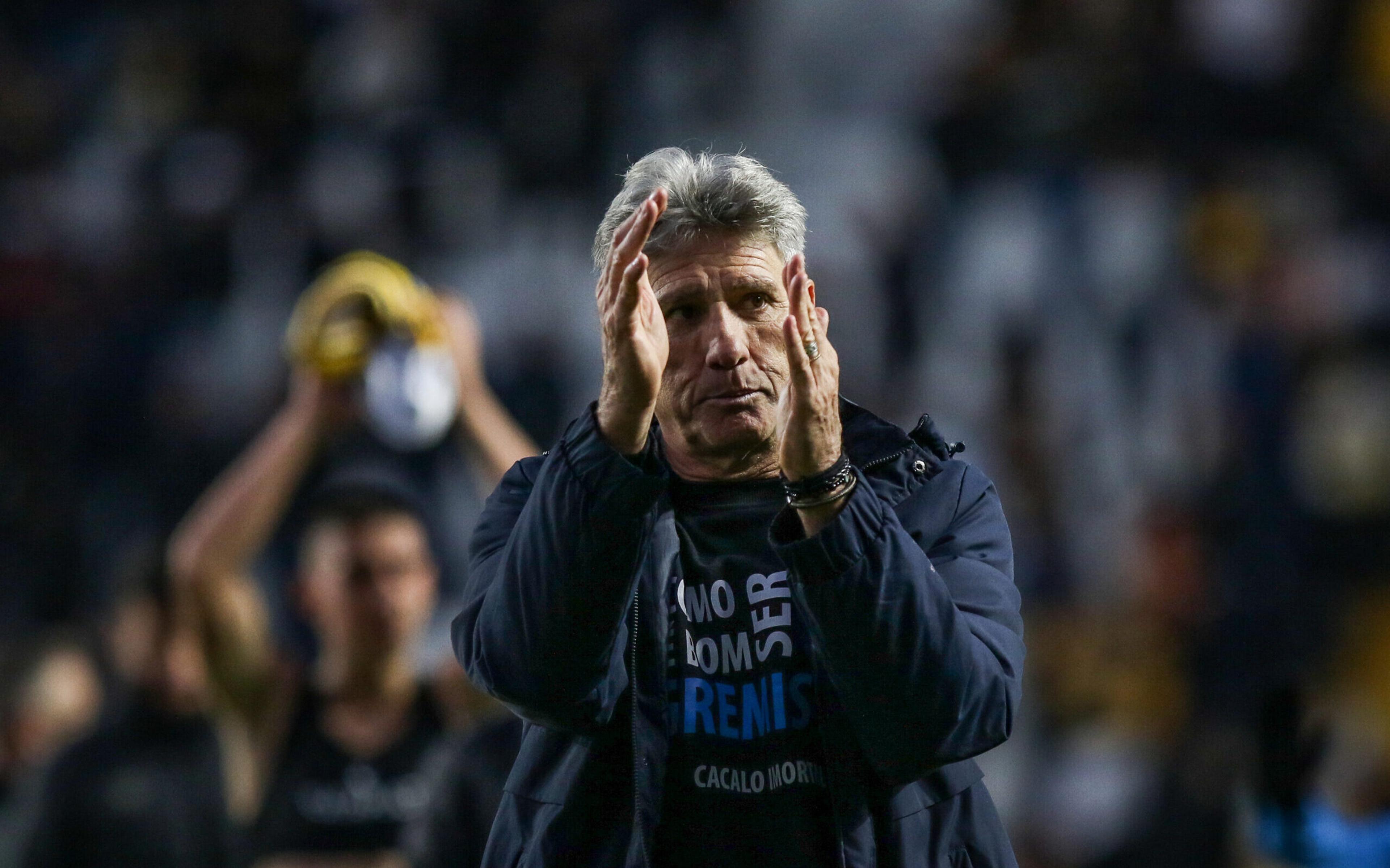 Técnico do Grêmio, Renato Gaúcho sonha com vaga na Libertadores: ‘Não é impossível’