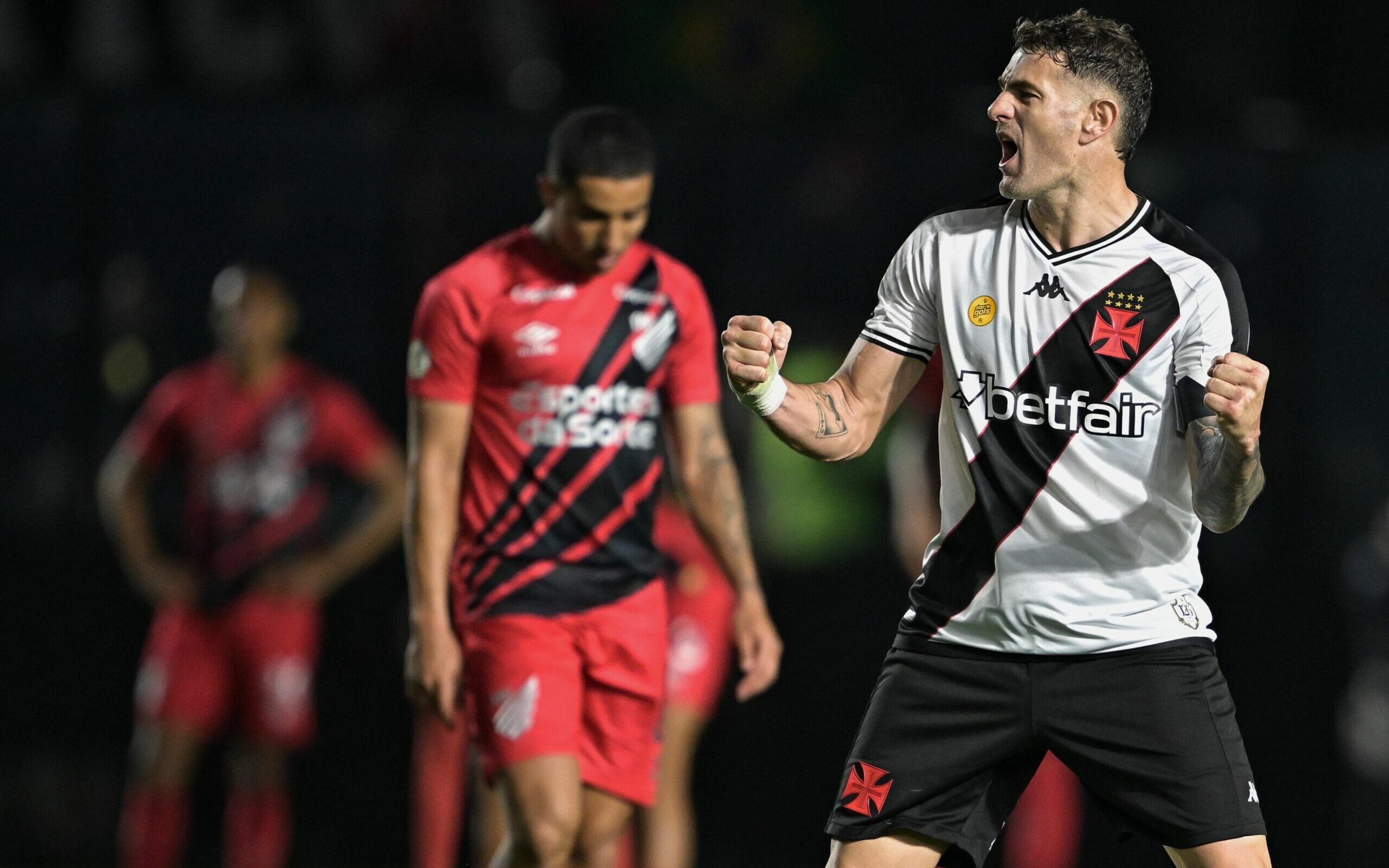 Gols e melhores momentos da virada do Vasco sobre o Athletico-PR no Brasileirão