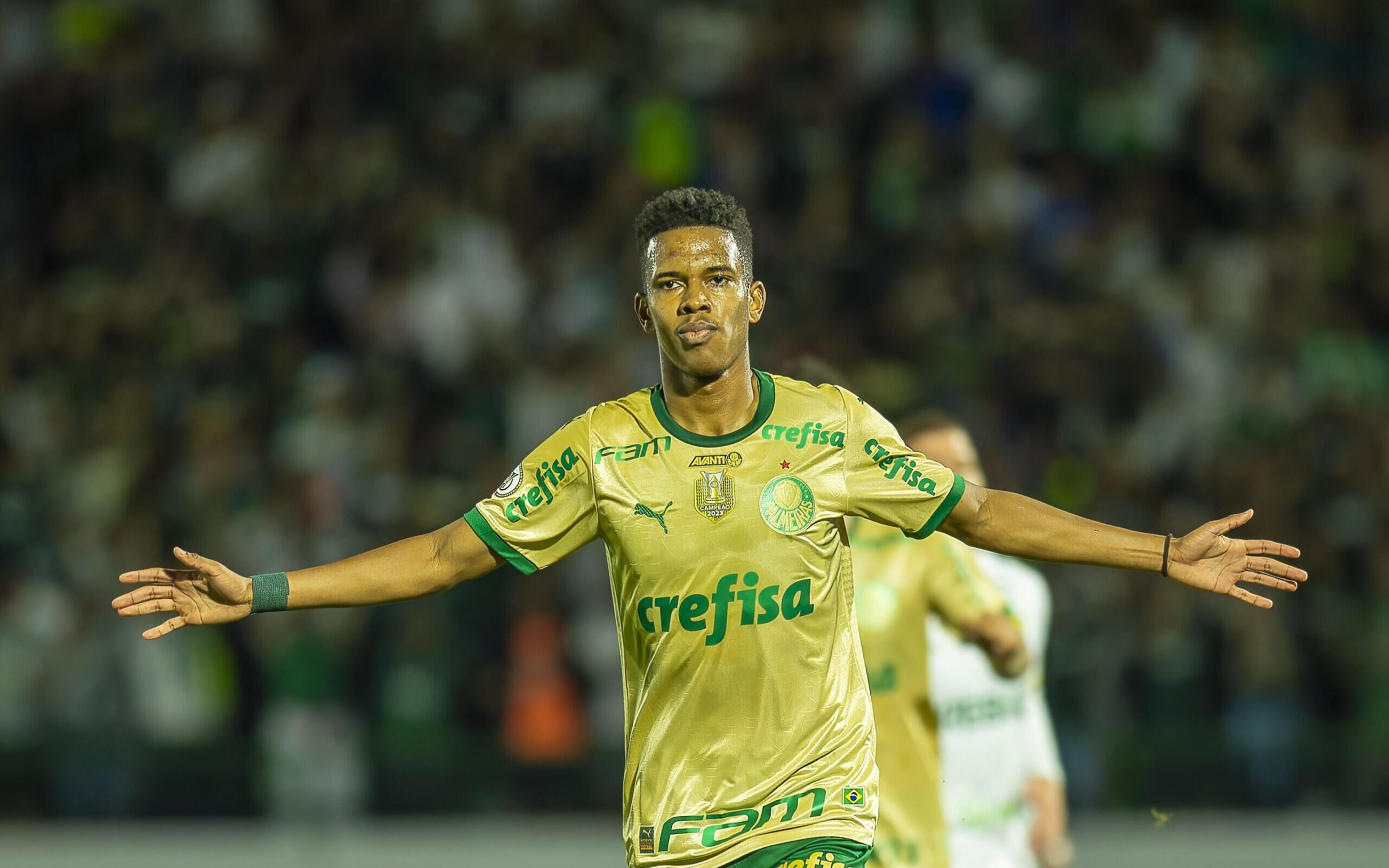 Torcedores do Palmeiras vão à loucura com Estêvão: ‘De outro mundo’