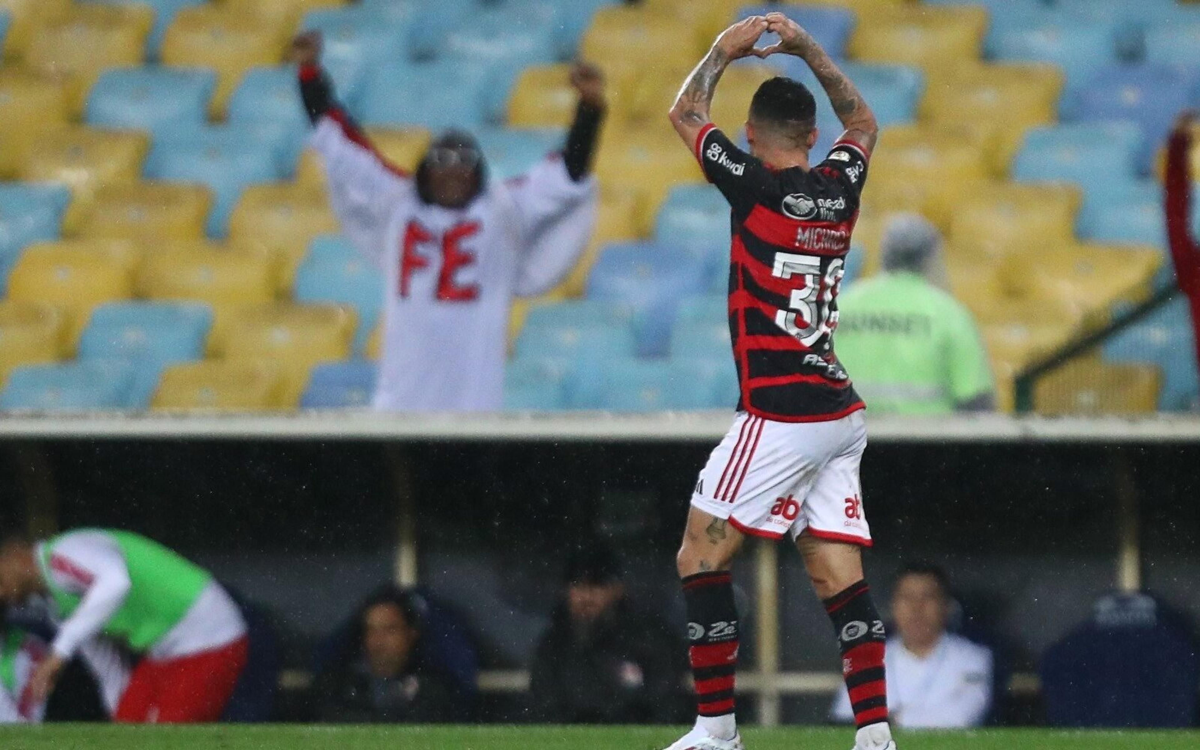 Torcedores do Flamengo exaltam gol de Michael em reestreia: ‘Tá muito feio’