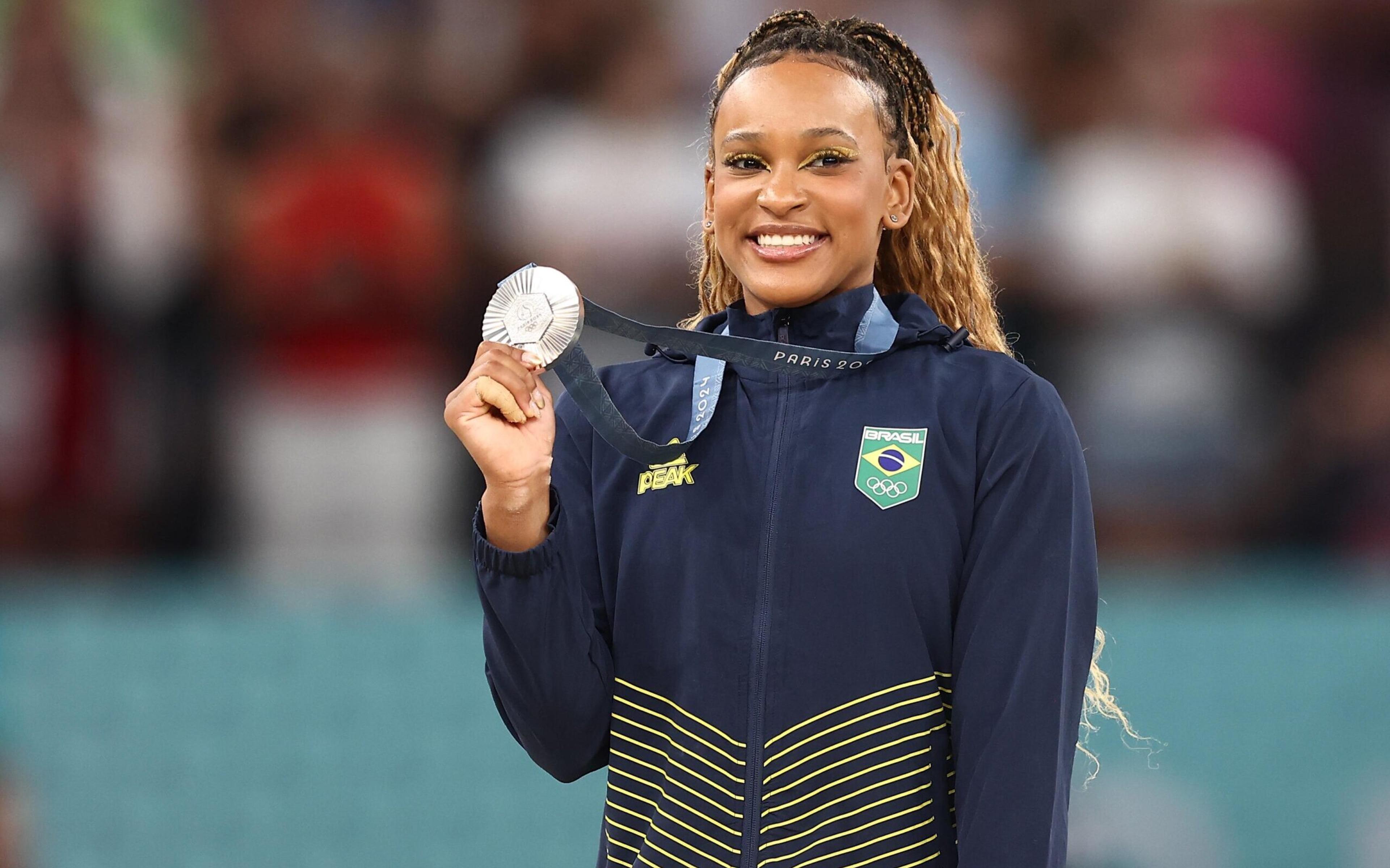 Rebeca Andrade é a brasileira com mais medalhas em Olimpíadas; veja quem ela superou