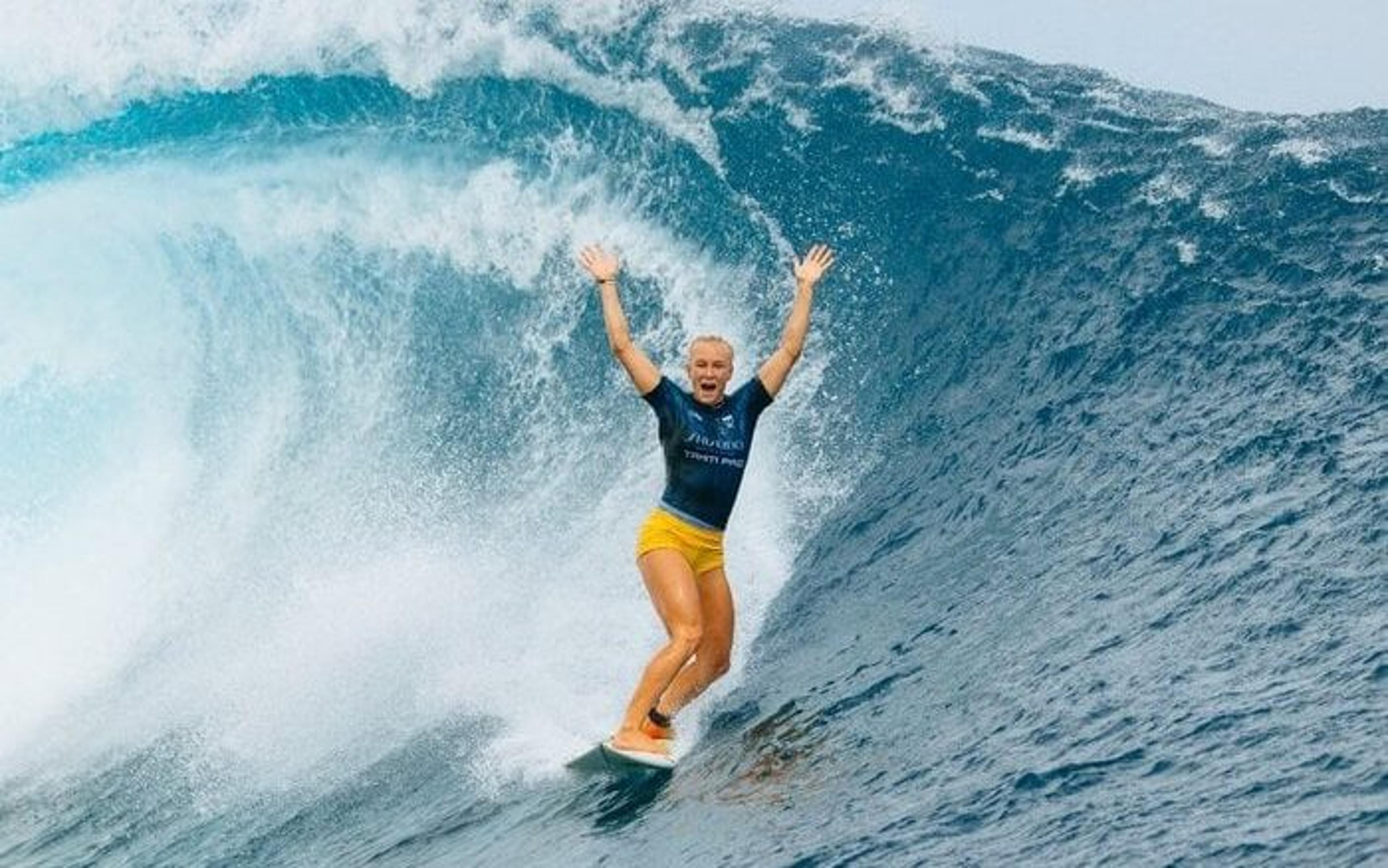 Tatiana Weston-Webb busca vaga no WSL Finals; veja situação da brasileira no ranking