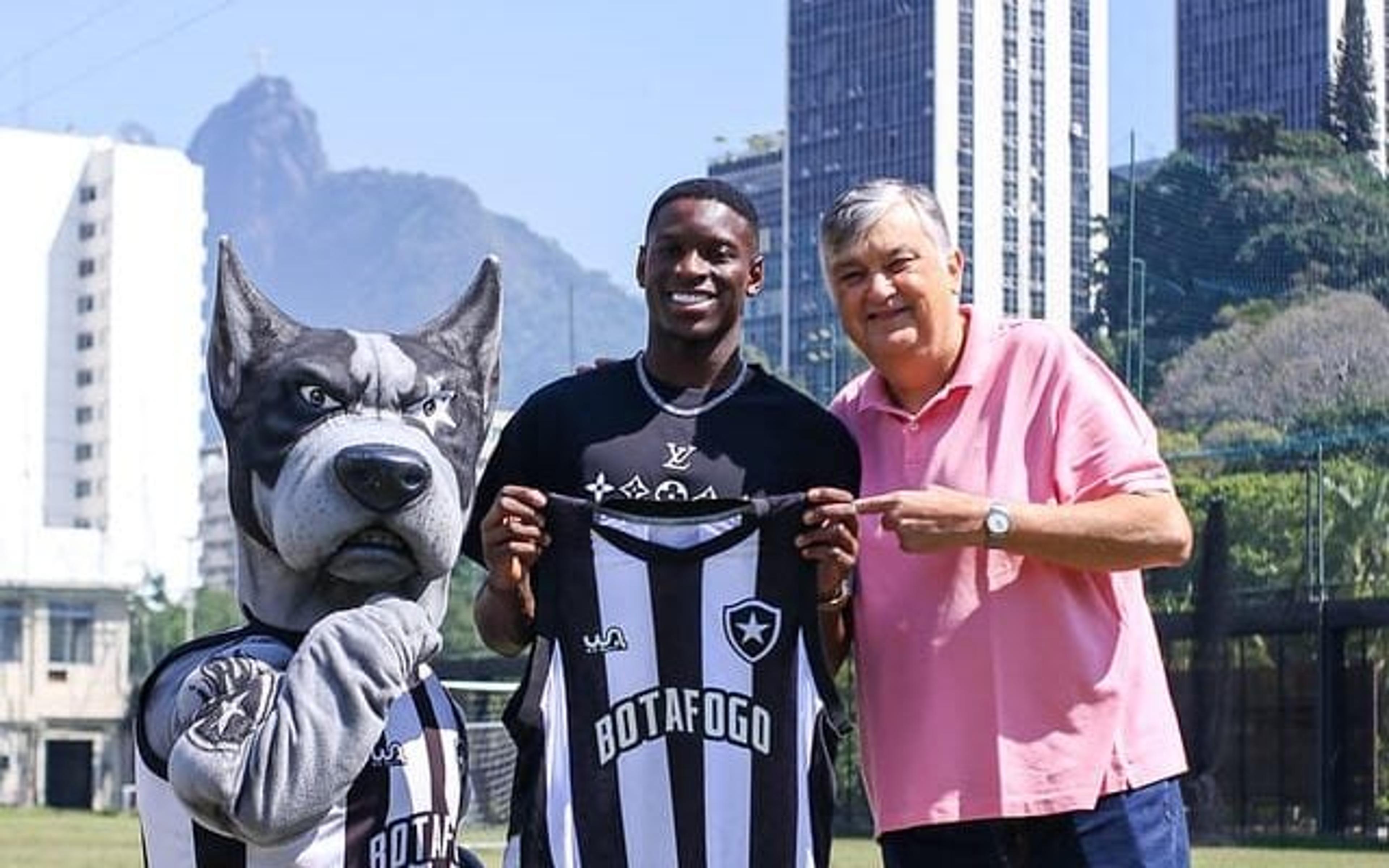 Luiz Henrique visita General Severiano e aprofunda relação com o Botafogo