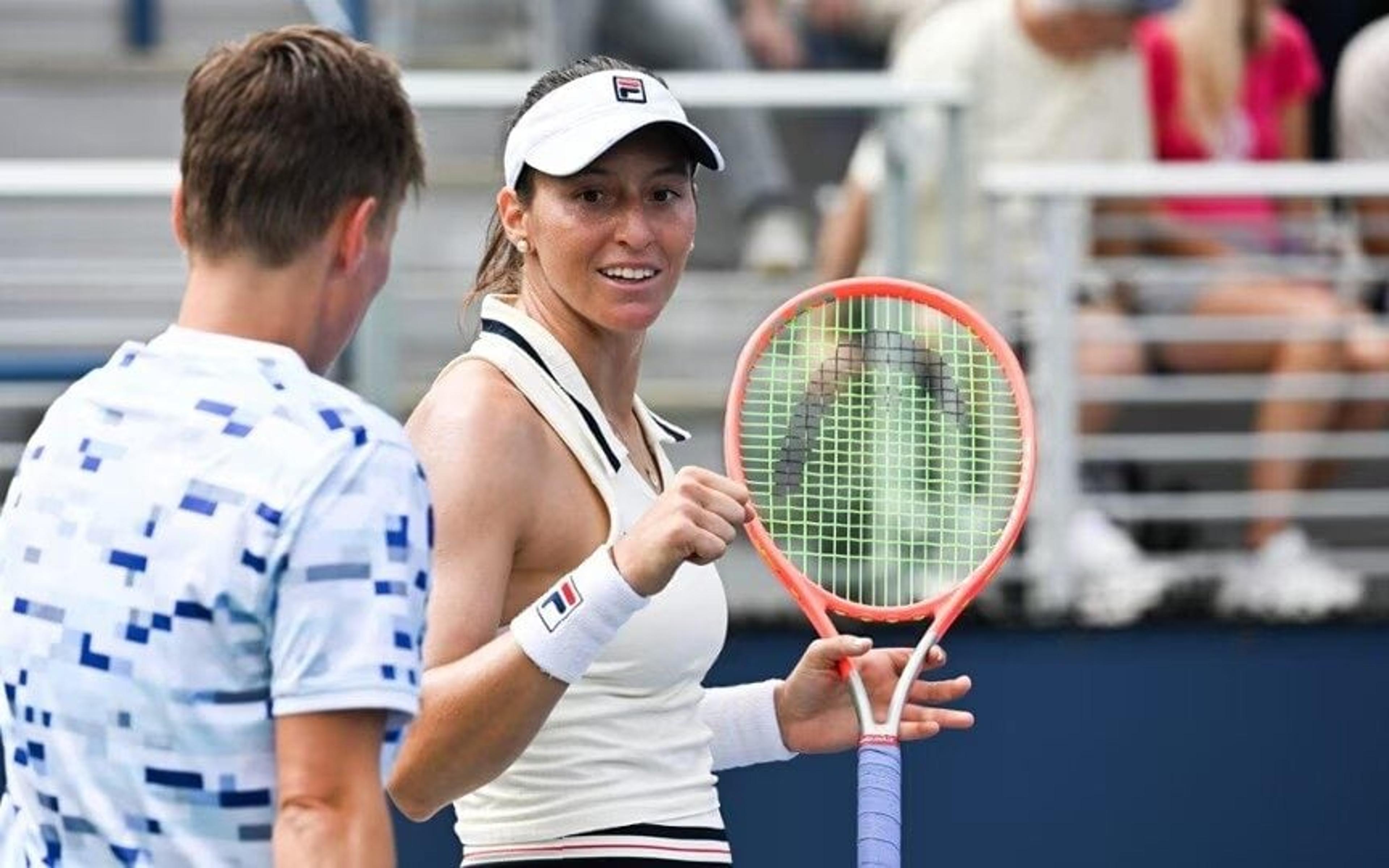 Luisa Stefani e Schuurs batem Kalinskaya e Boulter e vão às oitavas no US Open