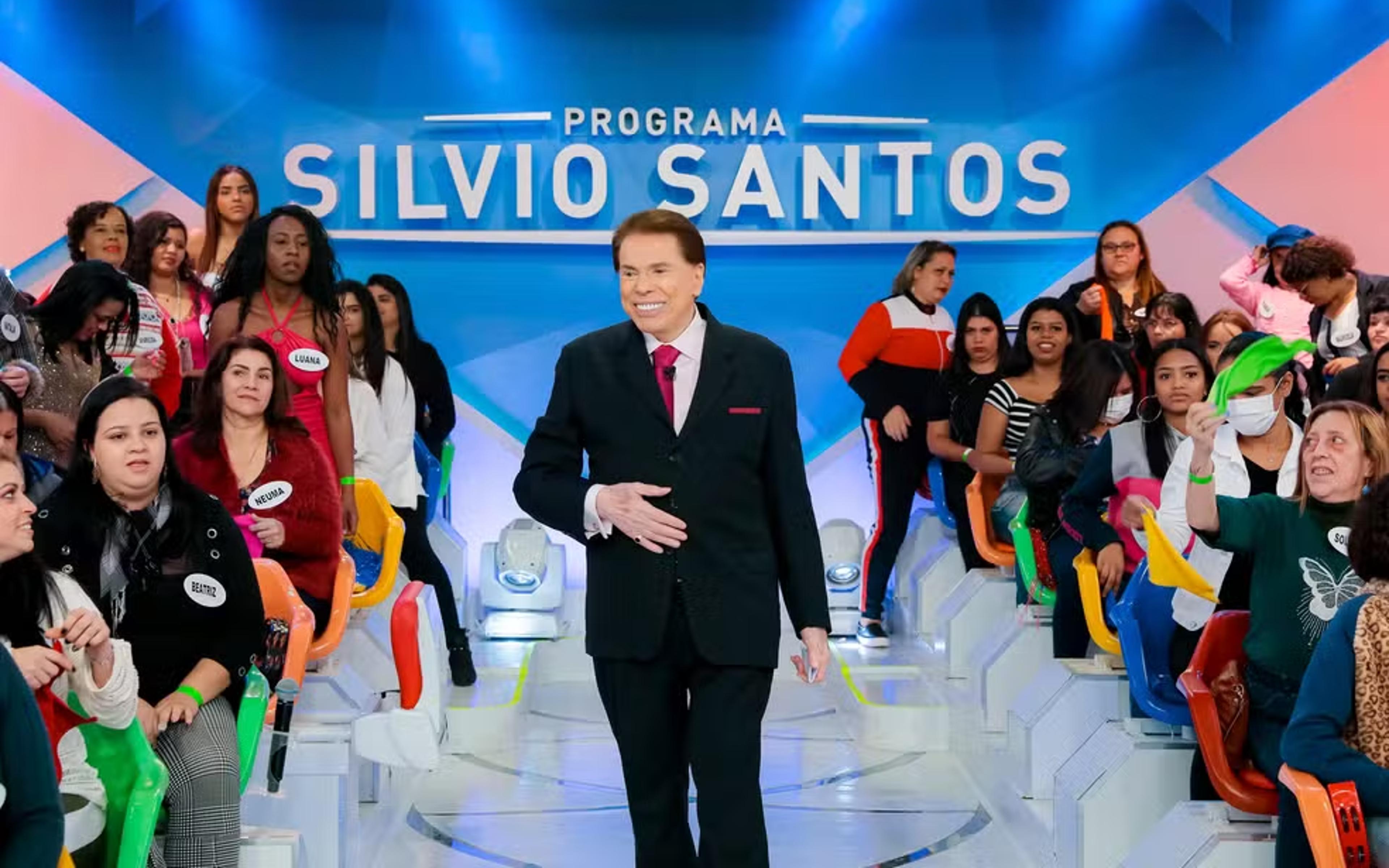 Fluminense e Corinthians publicam homenagem a Silvio Santos nas redes sociais; confira