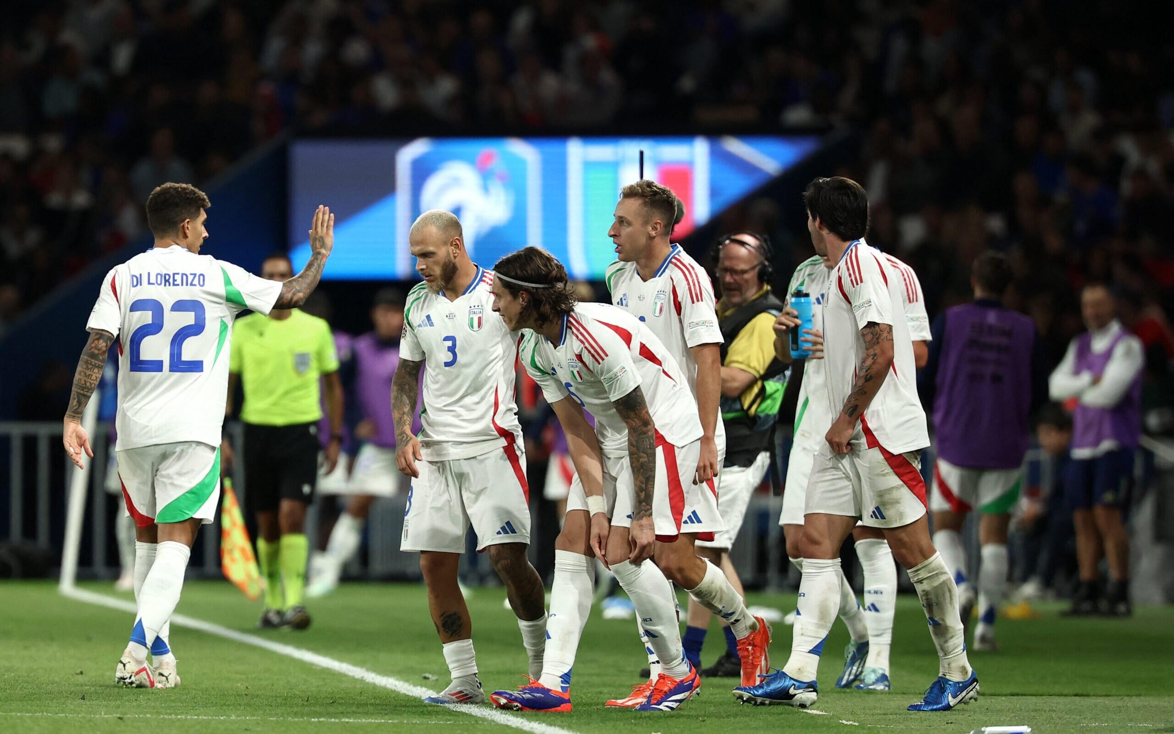 Em jogo de golaços, Itália se recupera de susto no início e vence a França de virada