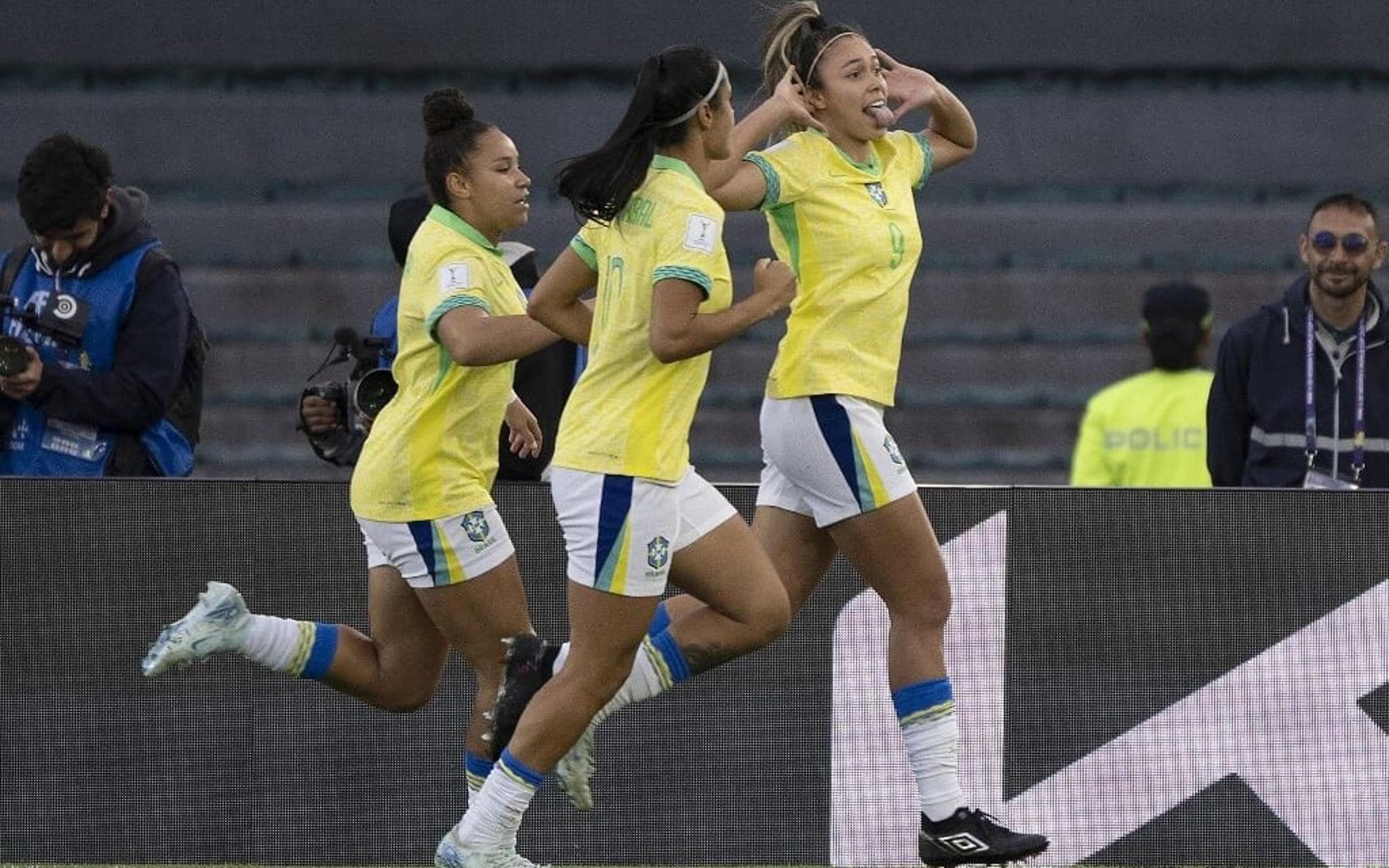 Seleção feminina vai enfrentar a Colômbia em dois amistosos em outubro