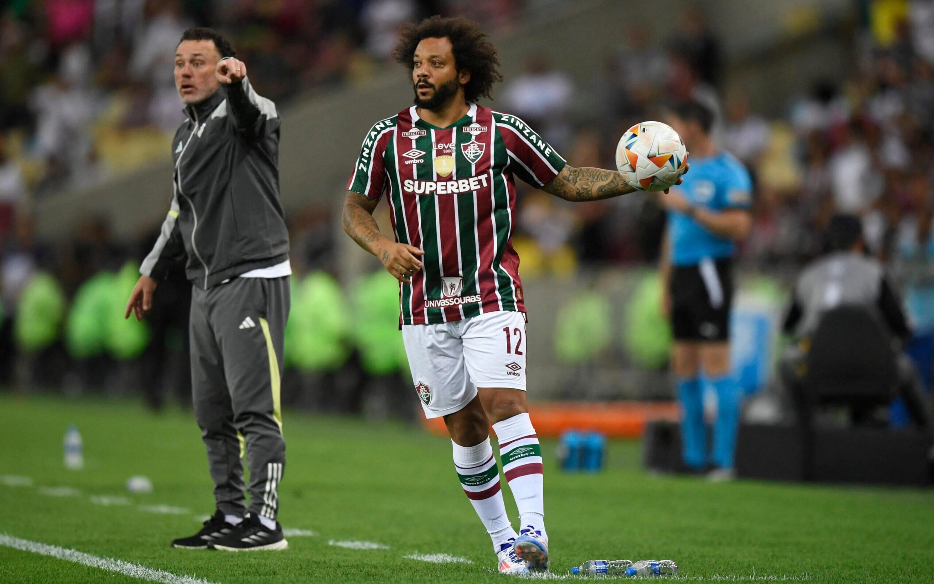 Marcelo comenta reserva no Fluminense diante do Atlético-MG: ‘Quero começar jogando’