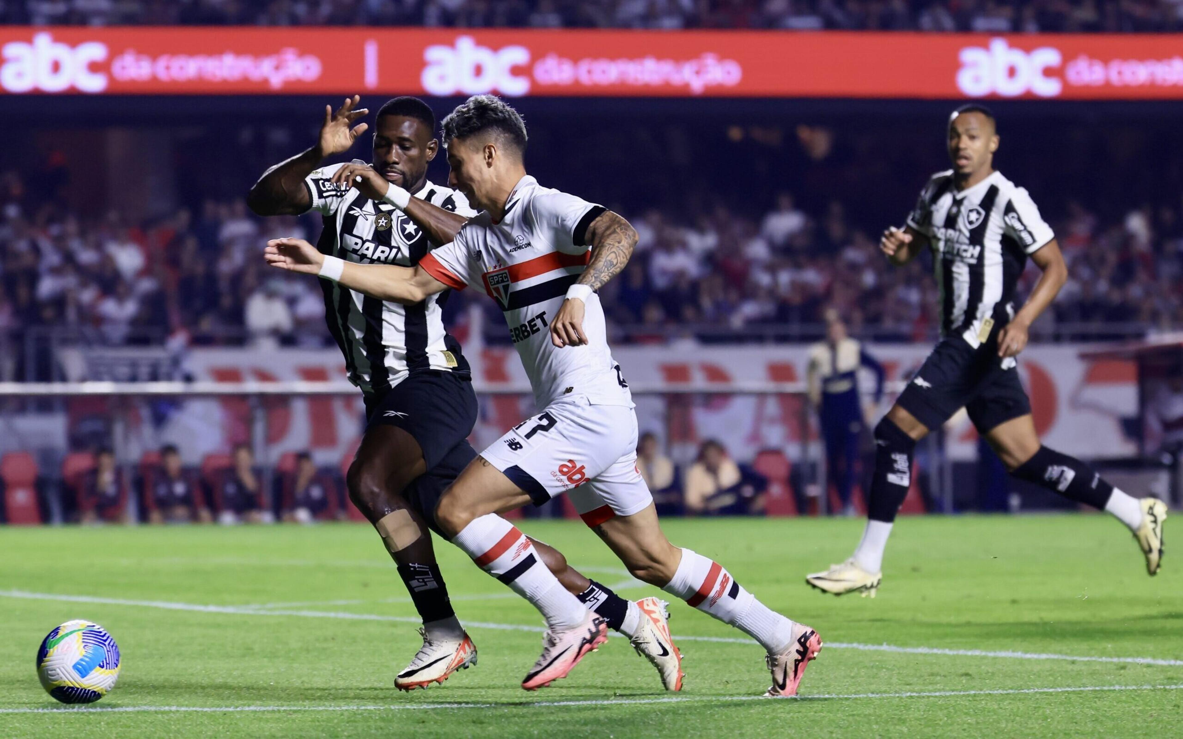 Botafogo x São Paulo: confronto da Libertadores tem arbitragem definida