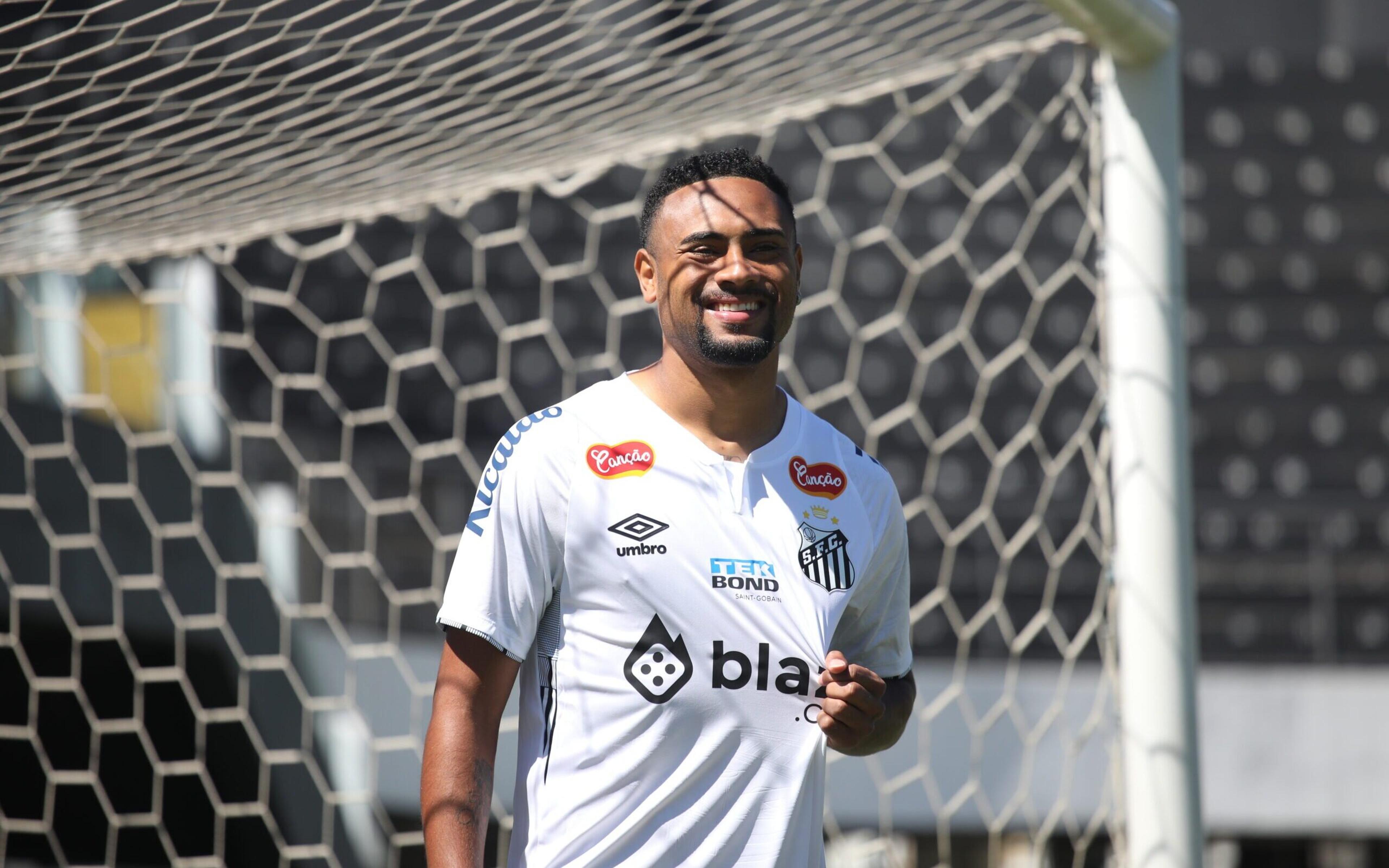 Wendel Silva faz primeiro gol e se destaca como titular do Santos