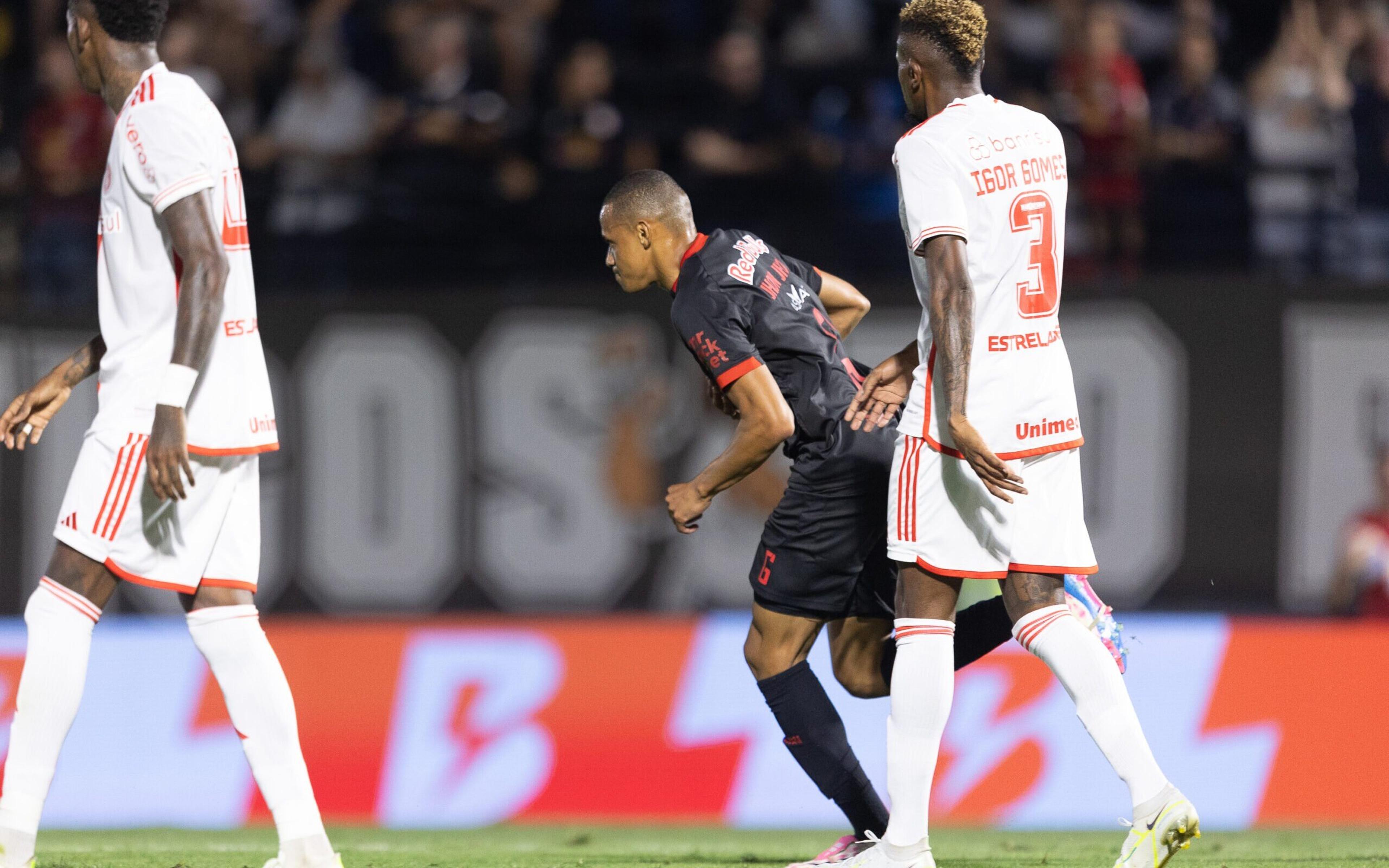 Bragantino e Internacional empatam em jogo atrasado pelo Brasileirão