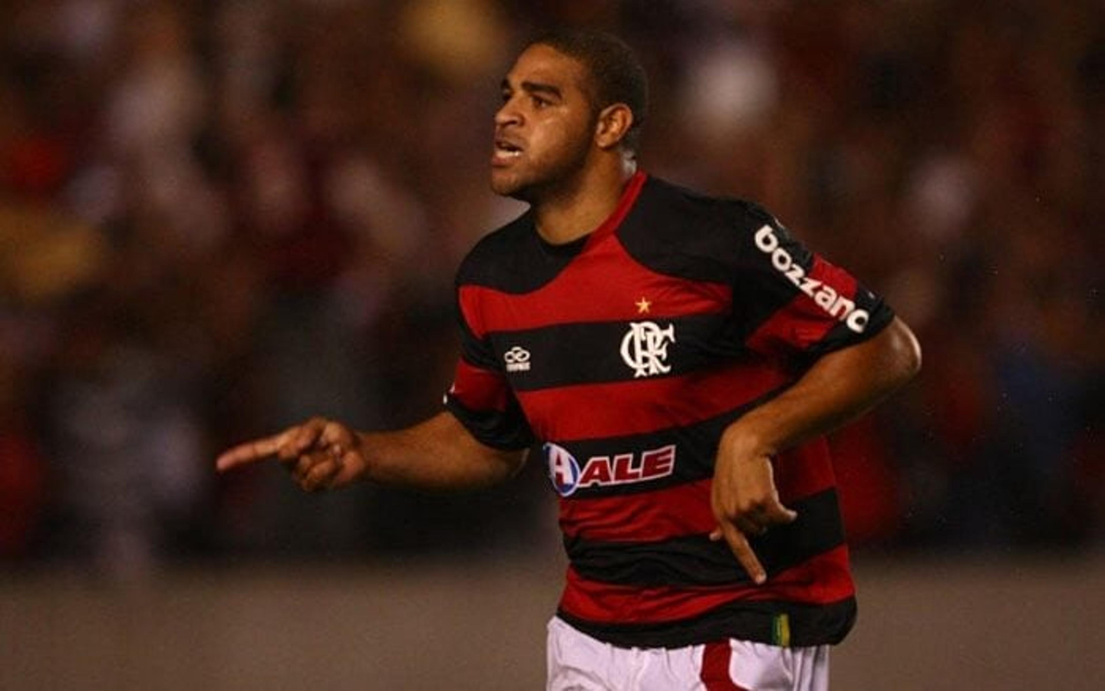 Adriano Imperador se despede dos gramados em partida entre Flamengo x Inter de Milão