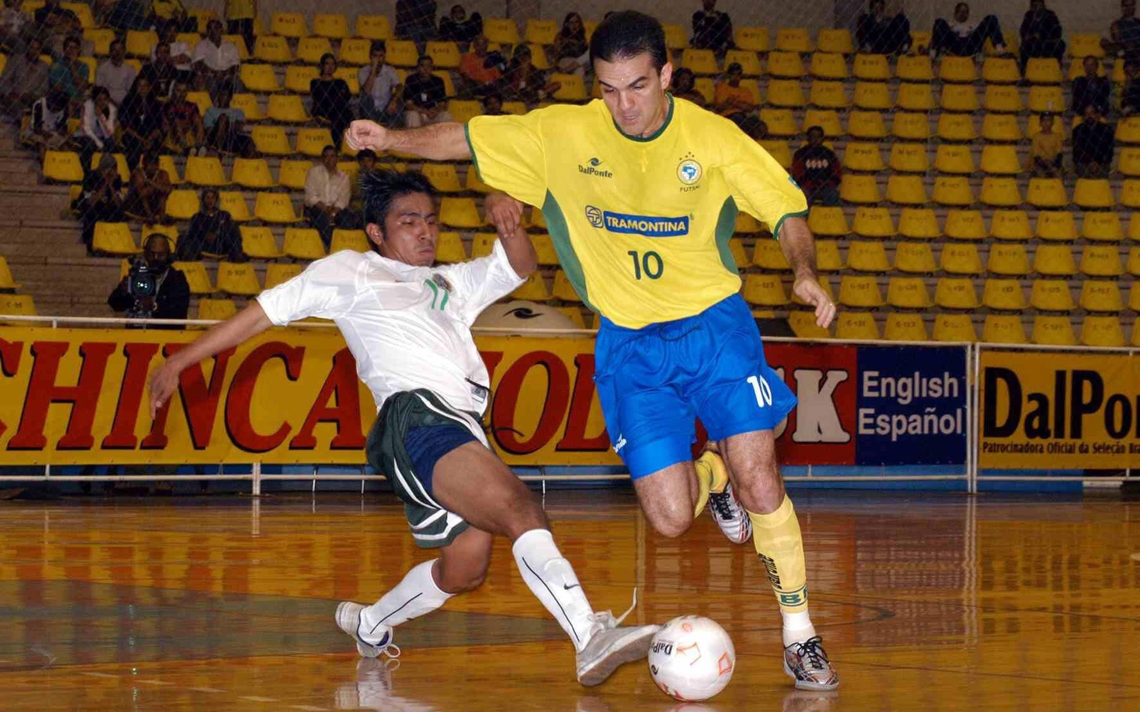 Ídolo do Brasil, Fininho destaca ‘coletivo forte’ em campanha na Copa do Mundo de Futsal