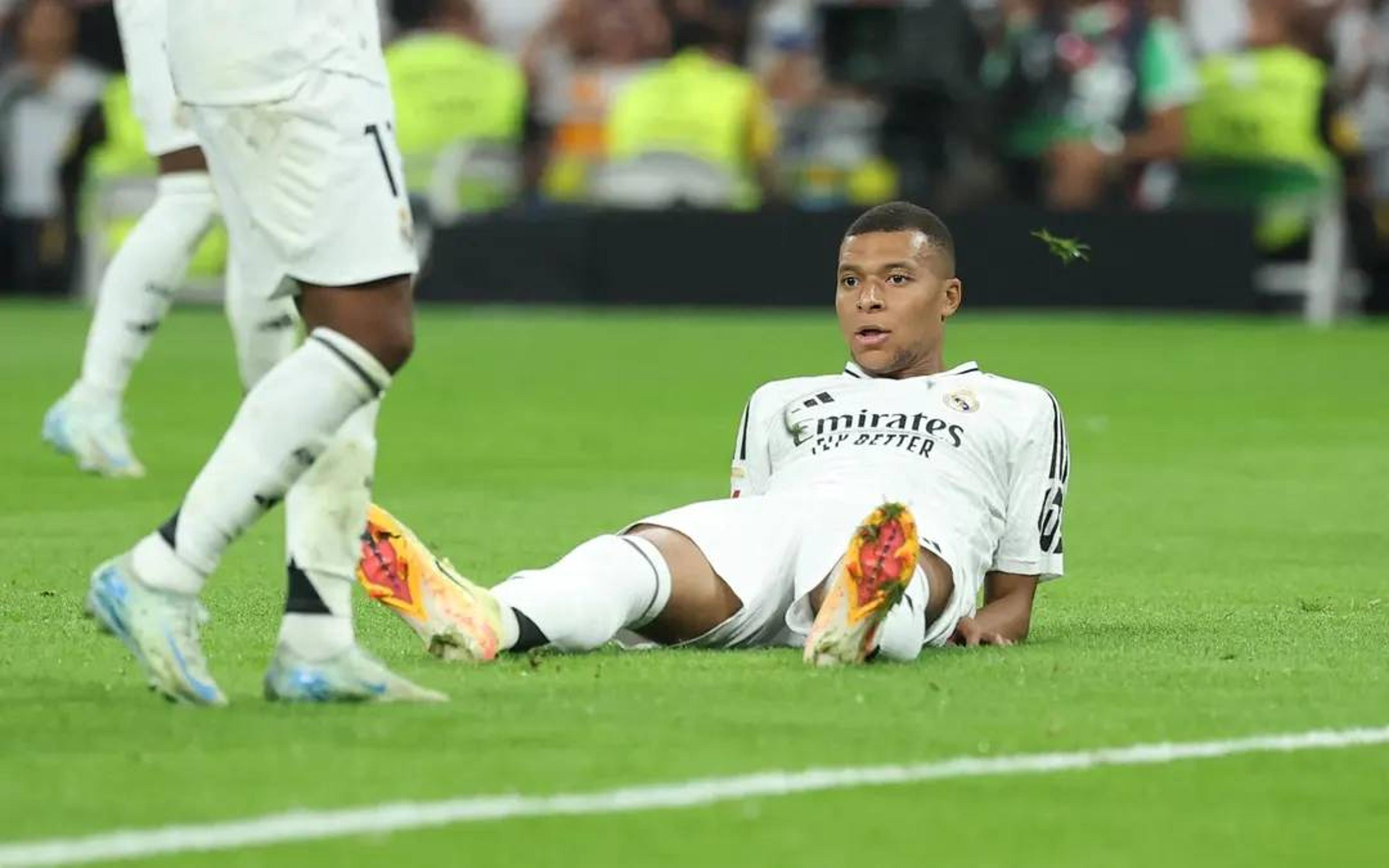 Vini Jr., Bellingham e Mbappé vivem ‘caos’ interno no Real Madrid, afirma jornal