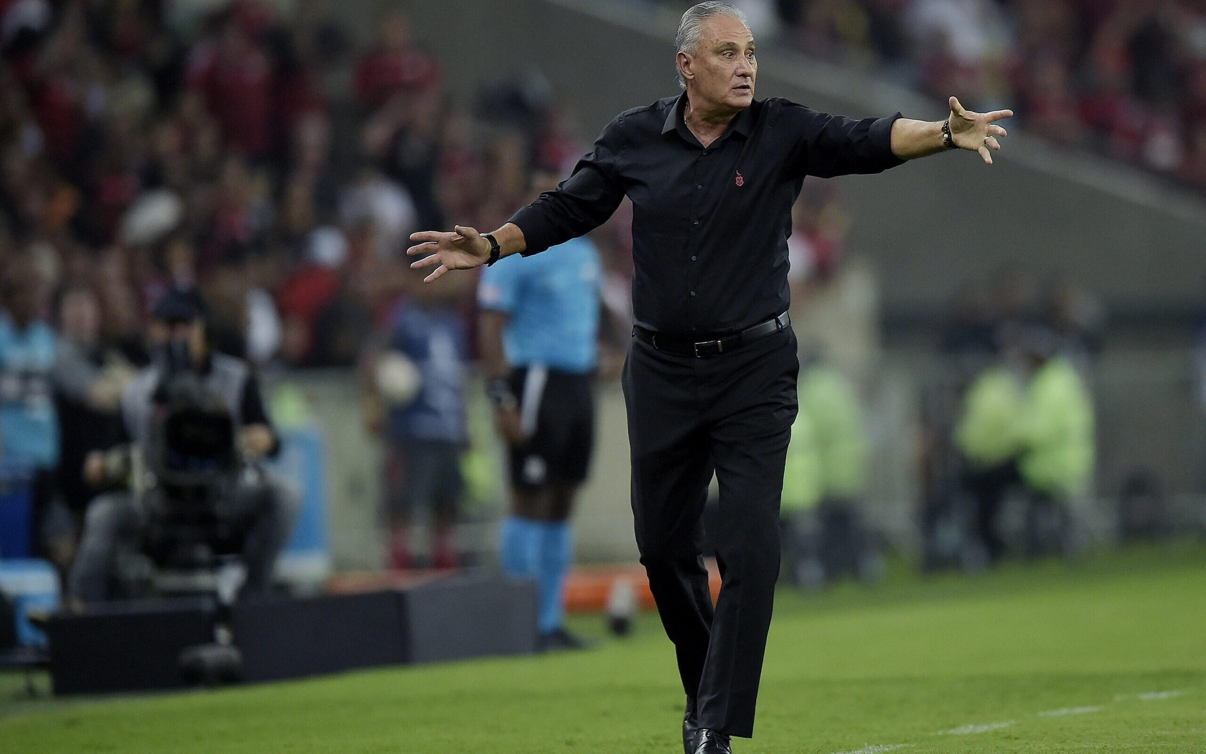 Na corda bamba, Tite tem ‘aproveitamento de técnico demitido’ no Flamengo