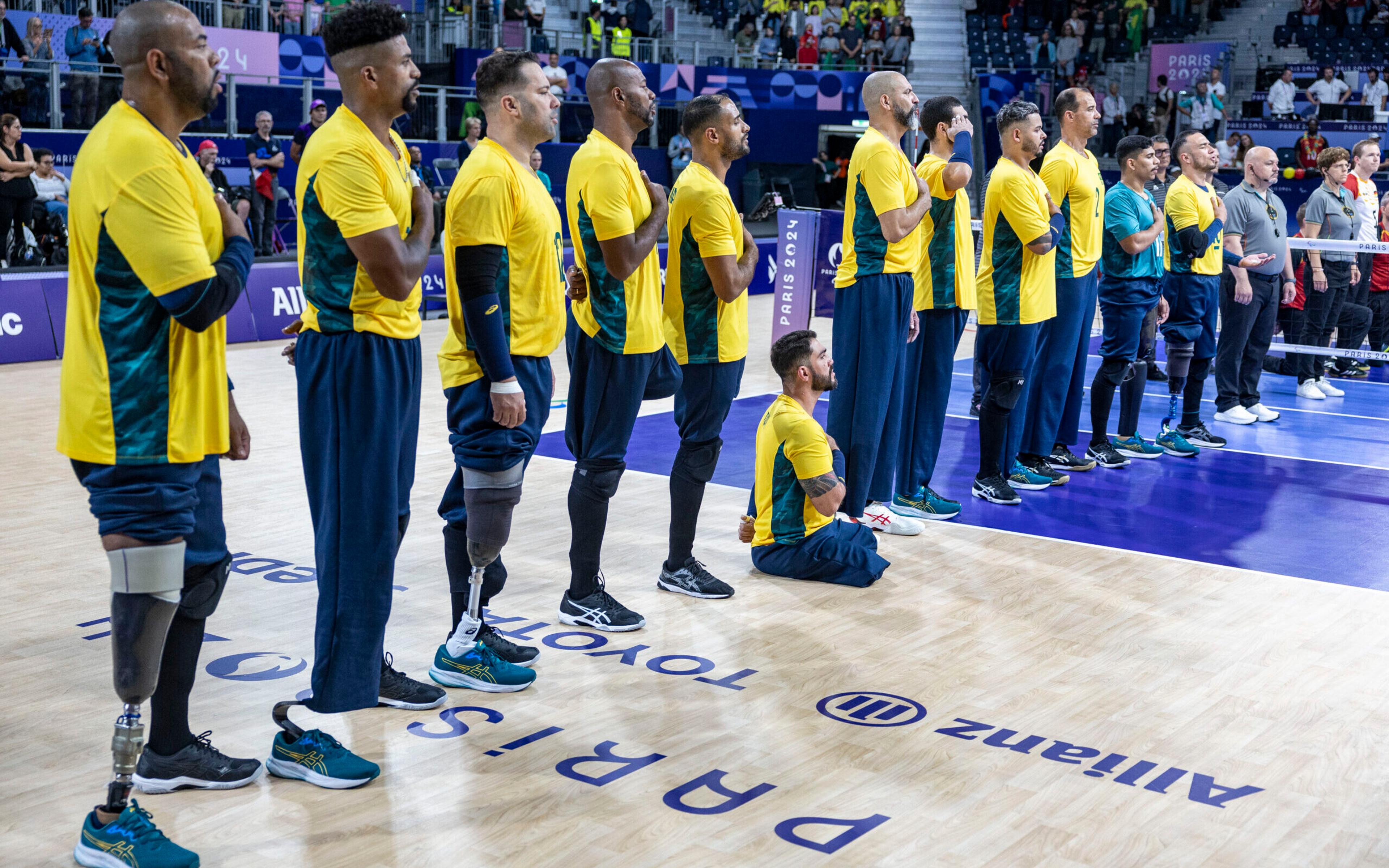 Paralimpíadas: Brasil fecha participação no vôlei sentado masculino com vitória sobre Ucrânia