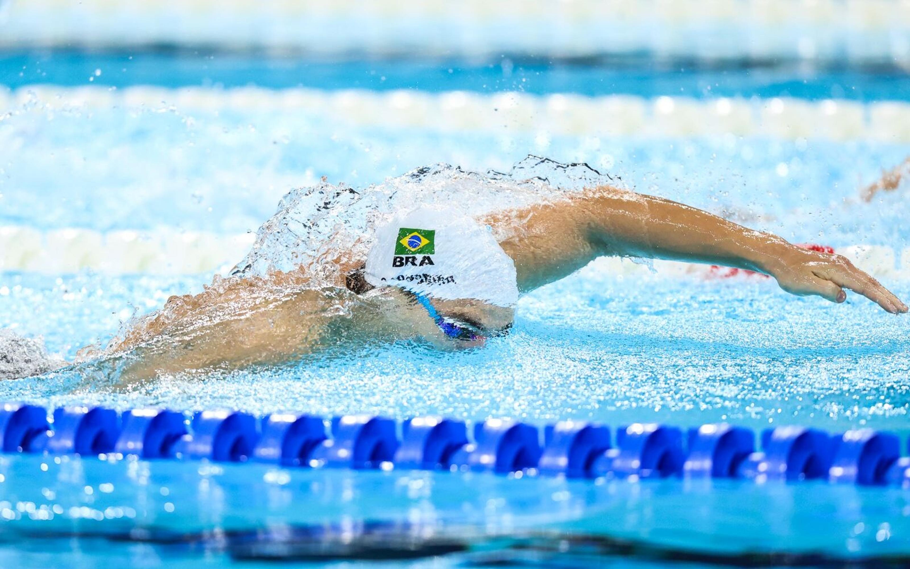 Revezamento do Brasil fica com medalha de bronze nos 4×100 livre da classe S14 