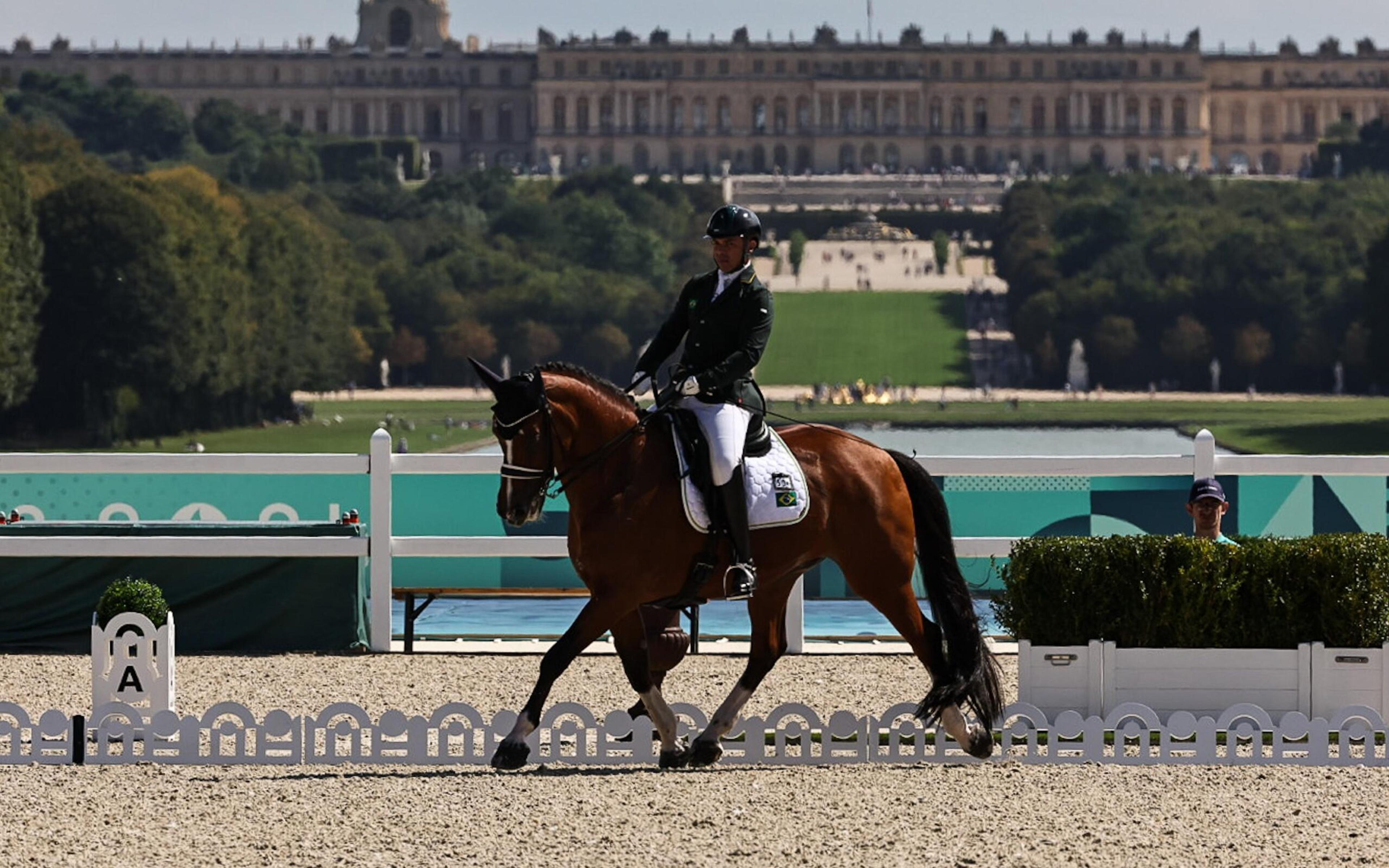 Abelha tira Brasil do pódio do hipismo; veja destaques do dia e o quadro de medalhas