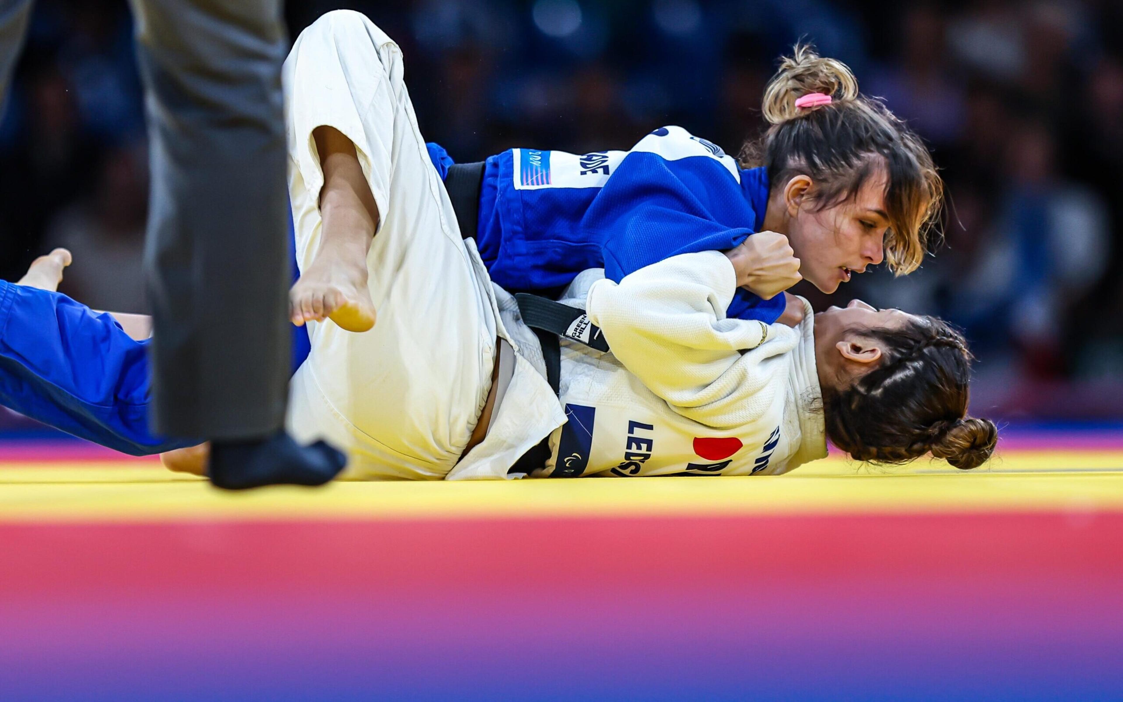 Rosicleide Silva conquista primeira medalha brasileira no judô nas Paralimpíadas de Paris