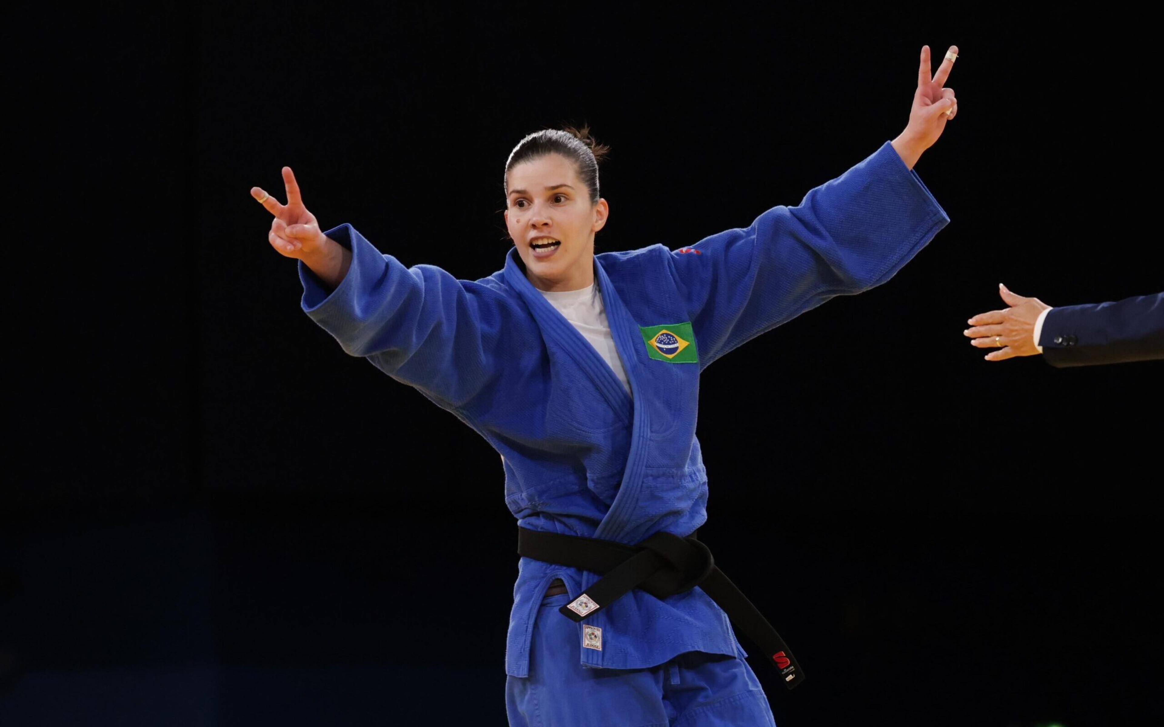 Alana Almeida conquista o primeiro ouro brasileiro no judô de Paris 2024