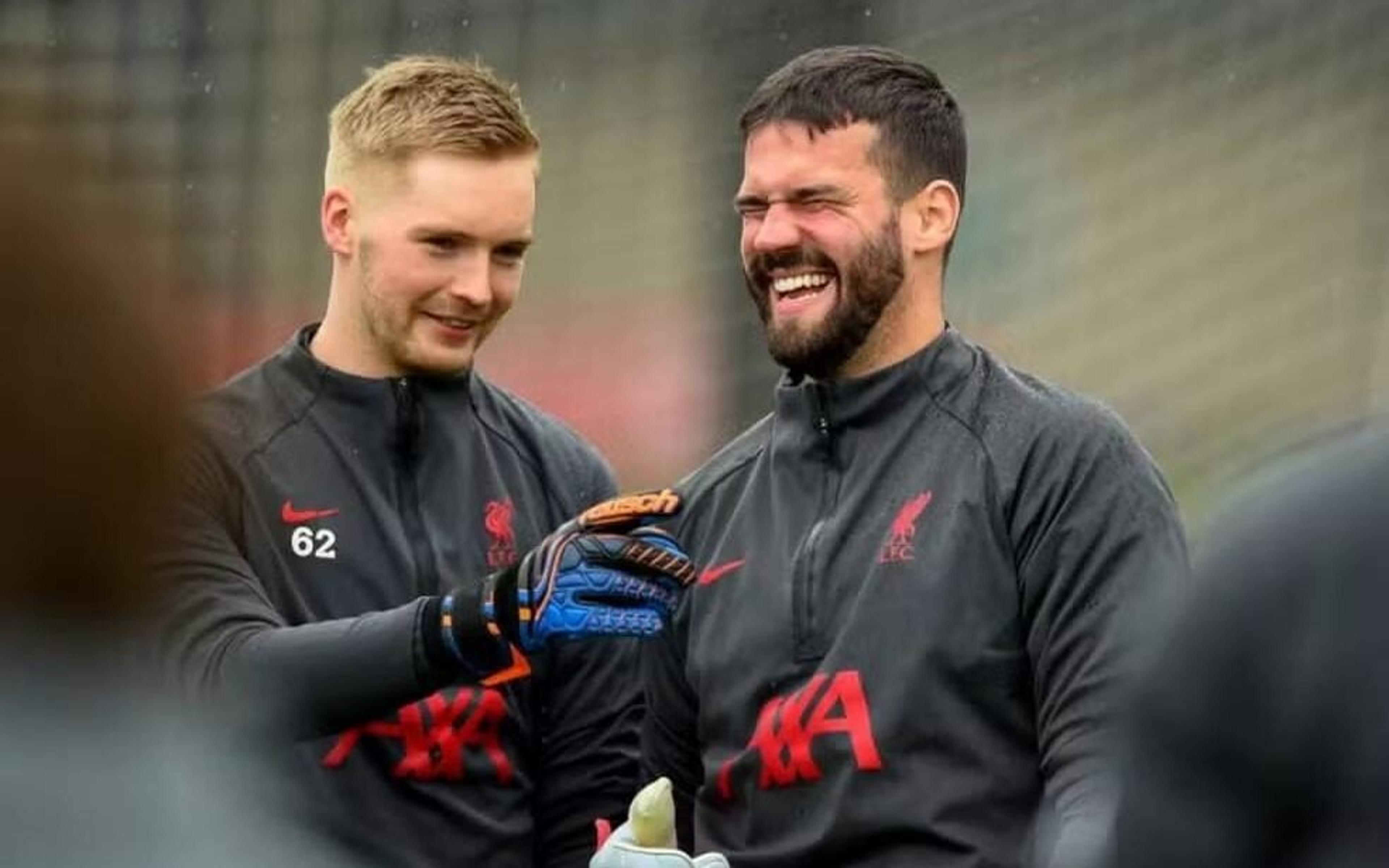 Reserva de Alisson no Liverpool manda indireta: ‘Quero ser o número um’