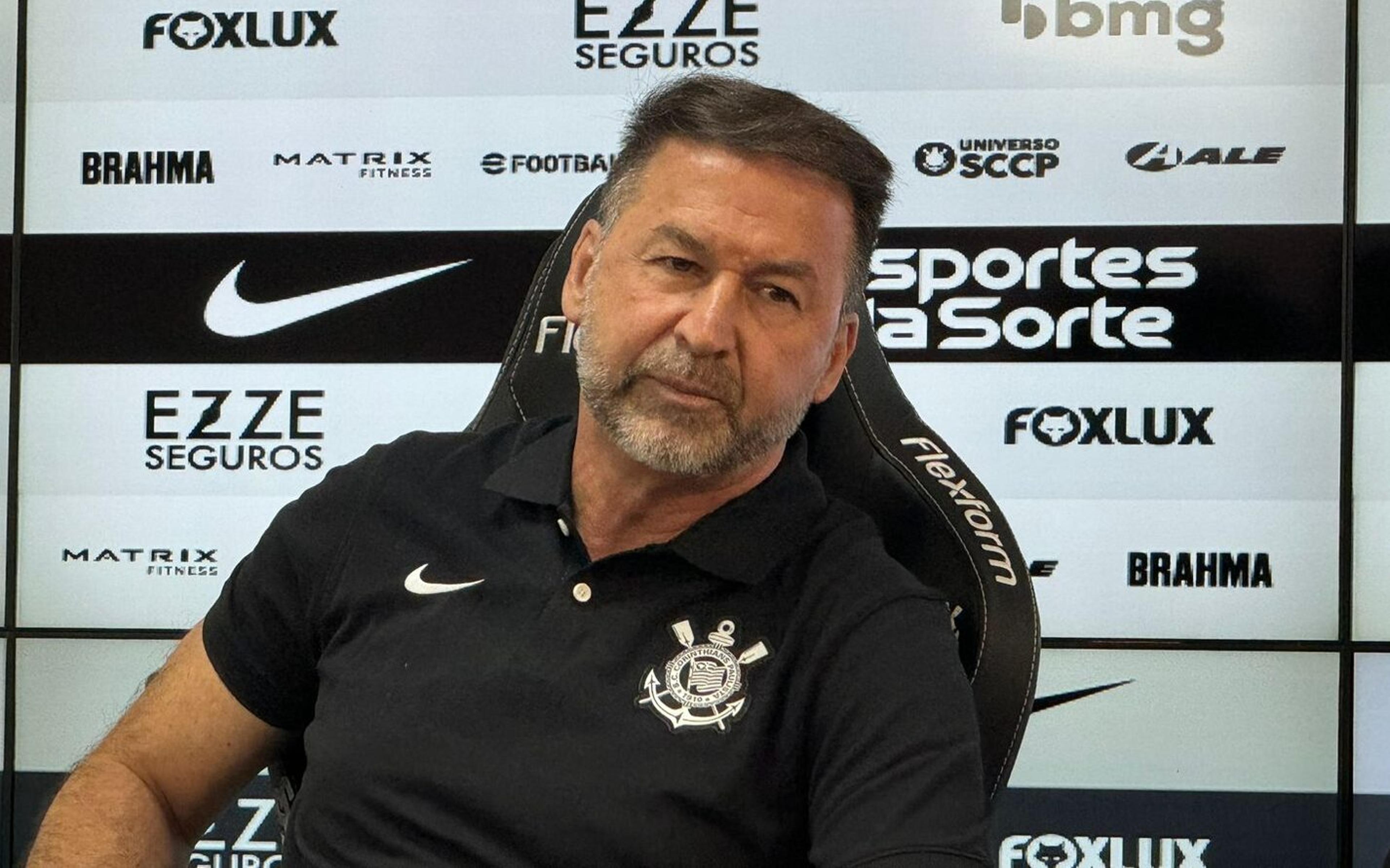 Corinthians divulga balanço da última janela de transferência; veja valores