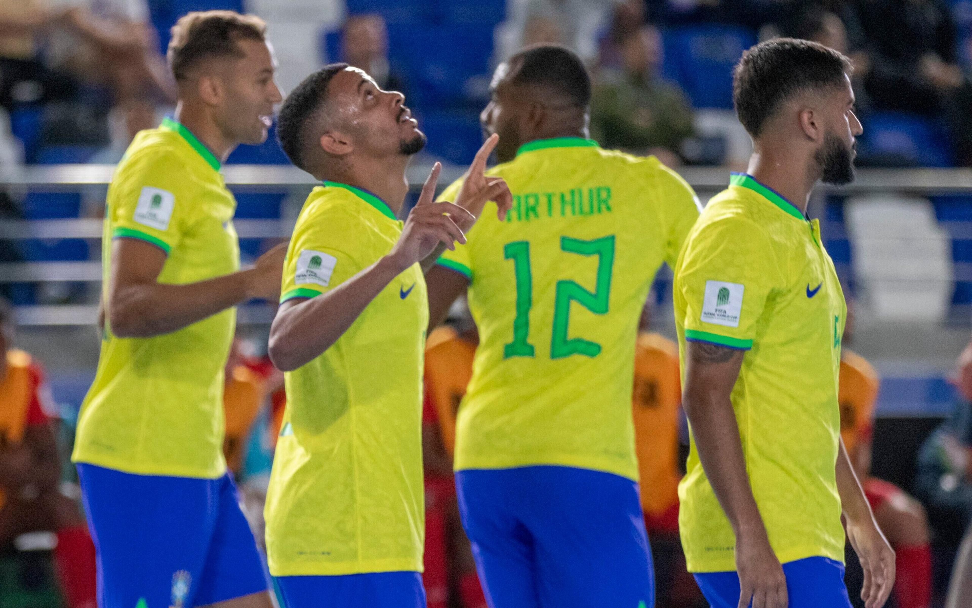 Com show de Marcel e Marlon, Brasil goleia Cuba na Copa do Mundo de Futsal