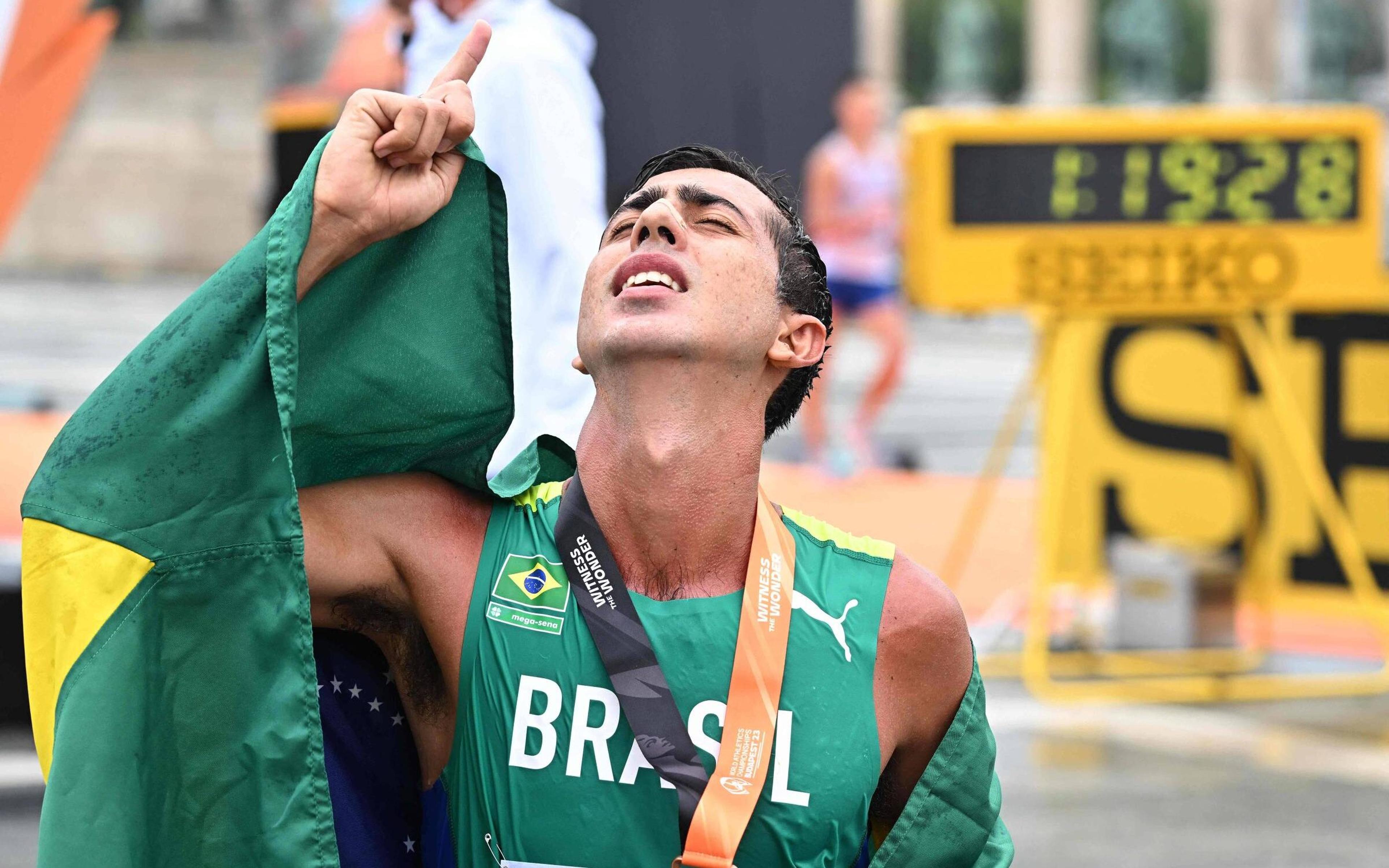 Caio Bonfim conta como encarou preconceito na marcha atlética e desabafa: ‘Todo dia uma piadinha’